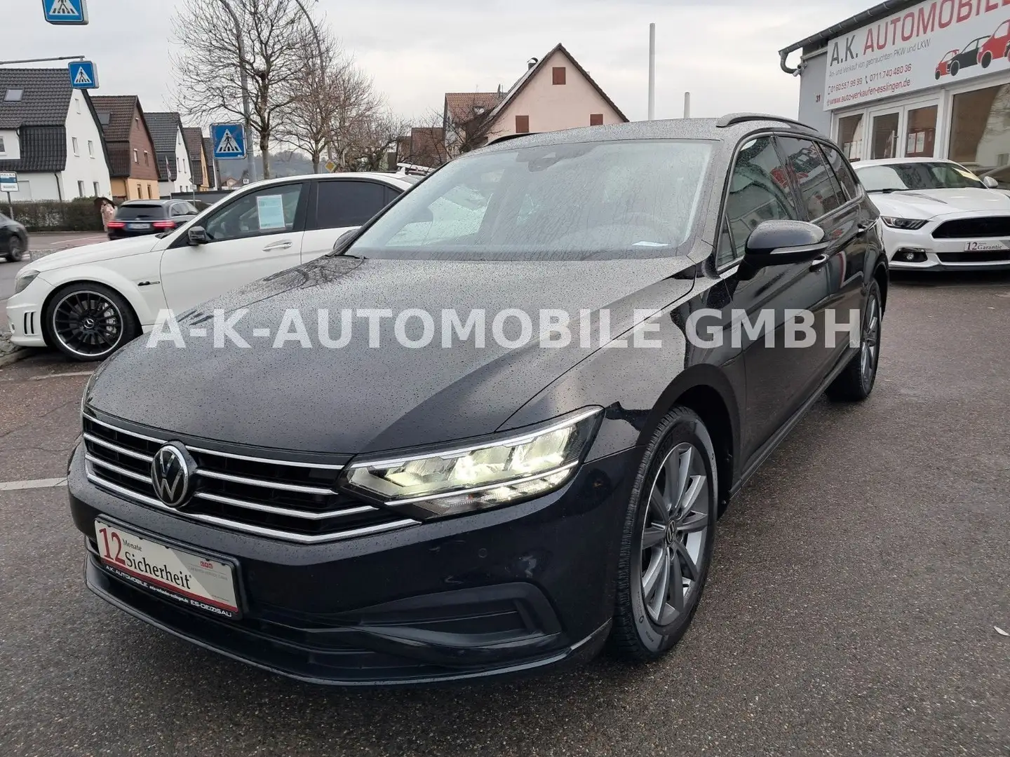 Volkswagen Passat Variant Conceptline *DSG*KAMERA*NAVI*SHZ* Noir - 1