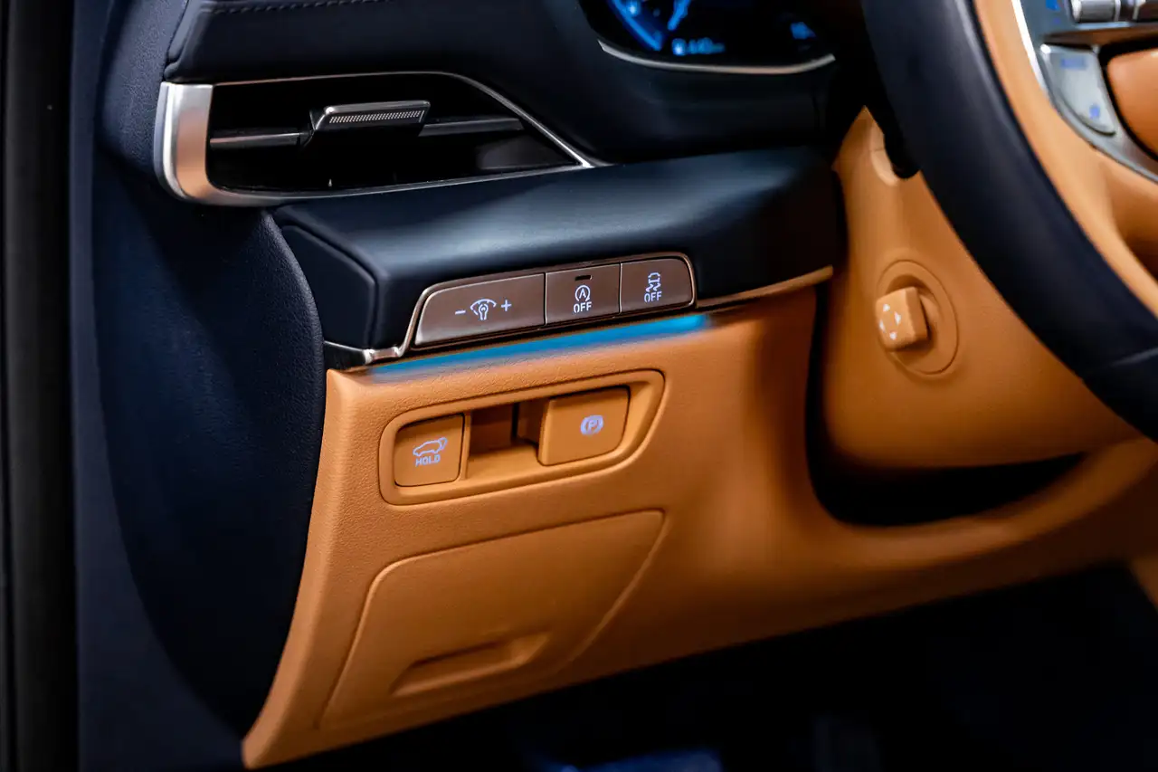 Genesis GV80 снимка Genesis GV80