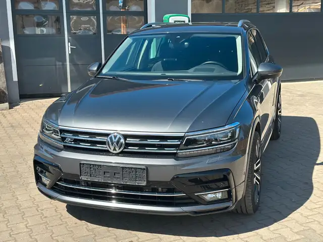 Volkswagen Tiguan Highline R Line 4Motion 8 Reifen TOP