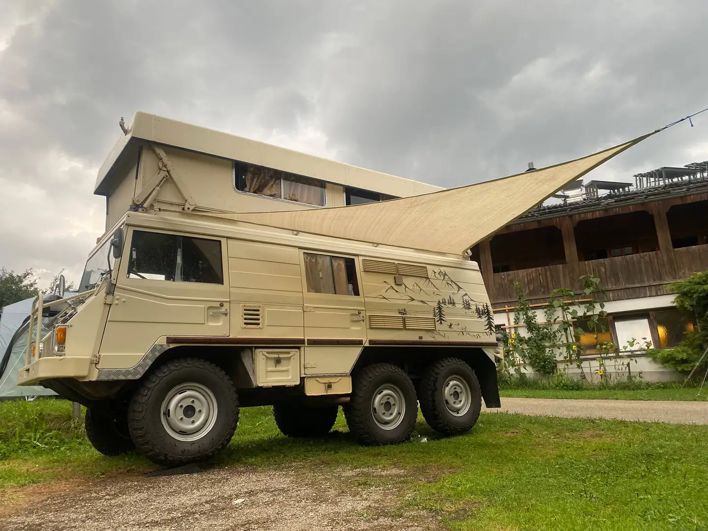 Puch Pinzgauer 712M Beige - 2