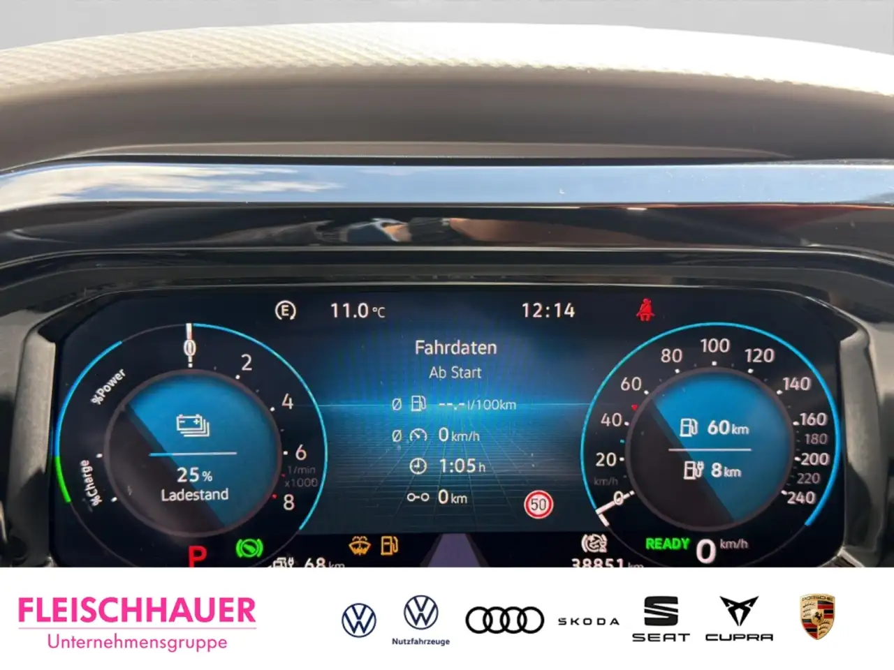 Volkswagen T7 Multivan eHybrid Life KÜ160Hyb Aut 8