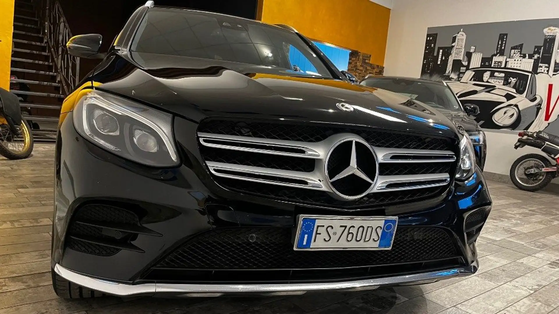 Mercedes-Benz GLC 250 d 4Matic Premium Nero - 2