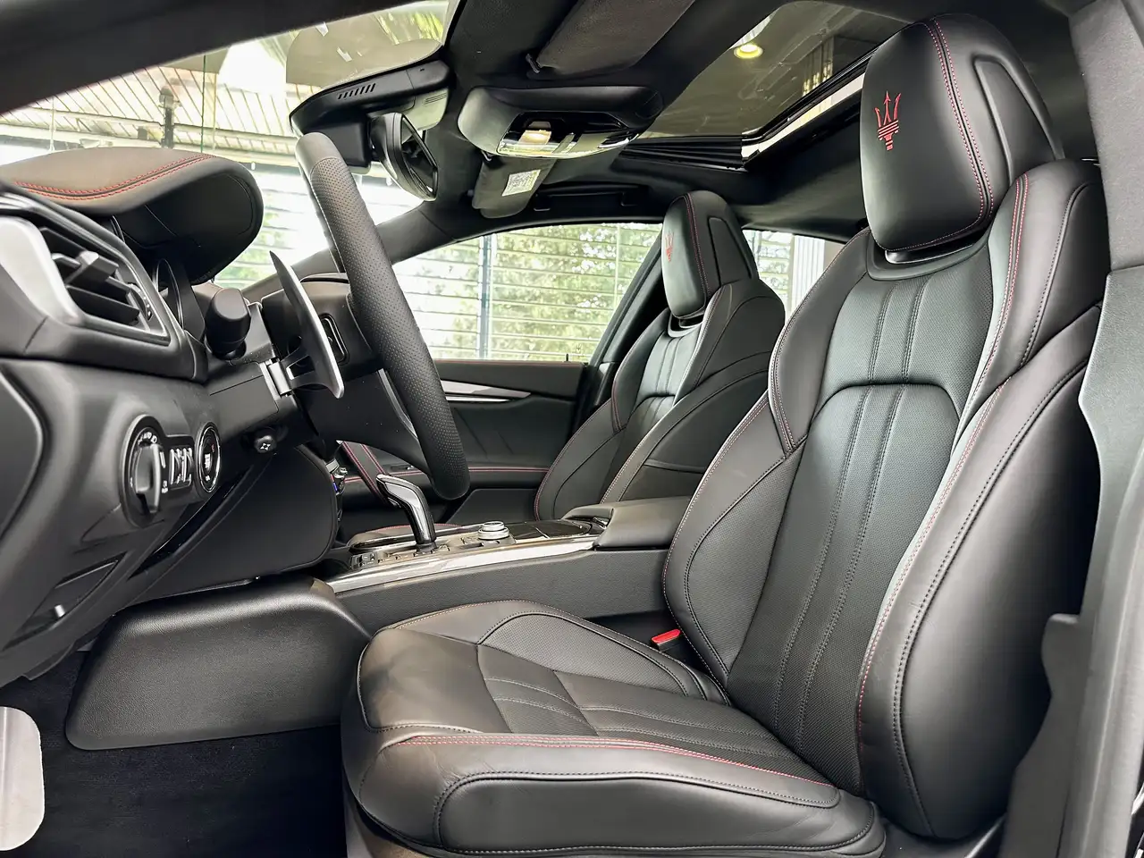 Maserati Ghibli 2025 — фото 10