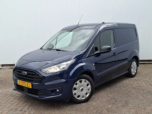 Ford Transit Connect view 10