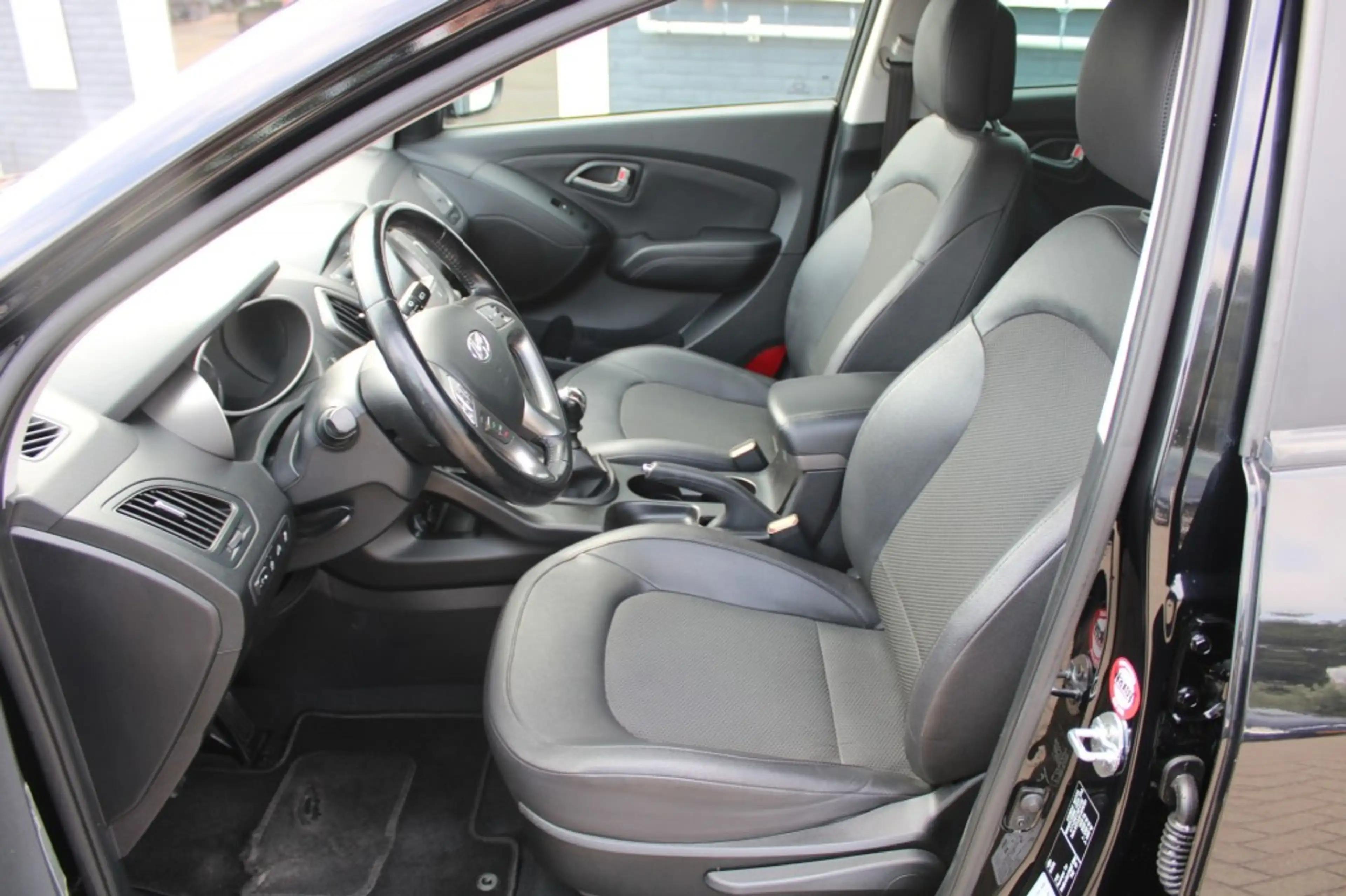Hyundai iX35 1.6I GDI GO! Navi / Climate Cruise Leder Camera tr — photo 11