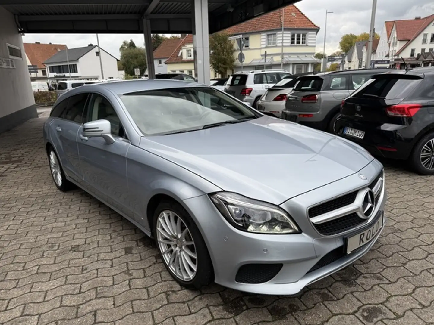 Mercedes-Benz CLS 250 Shooting Brake 4 Matic 360 Leder Comand Alarm Nigh Argent - 1