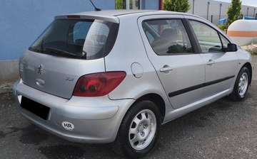 307 1.4i XT