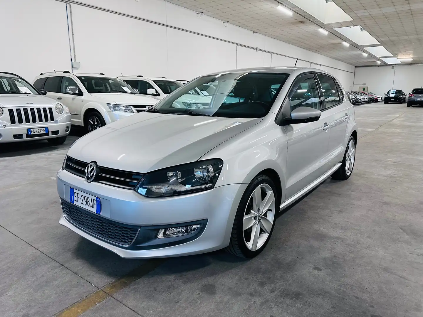Volkswagen Polo Polo V 2011 5p 1.6 tdi Highline 90cv dsg Grau - 2