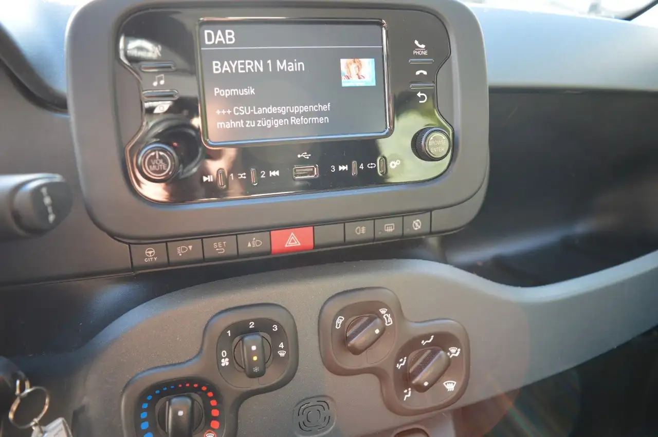 Fiat Panda Base/Klima/DAB — Vehicle gallery 10