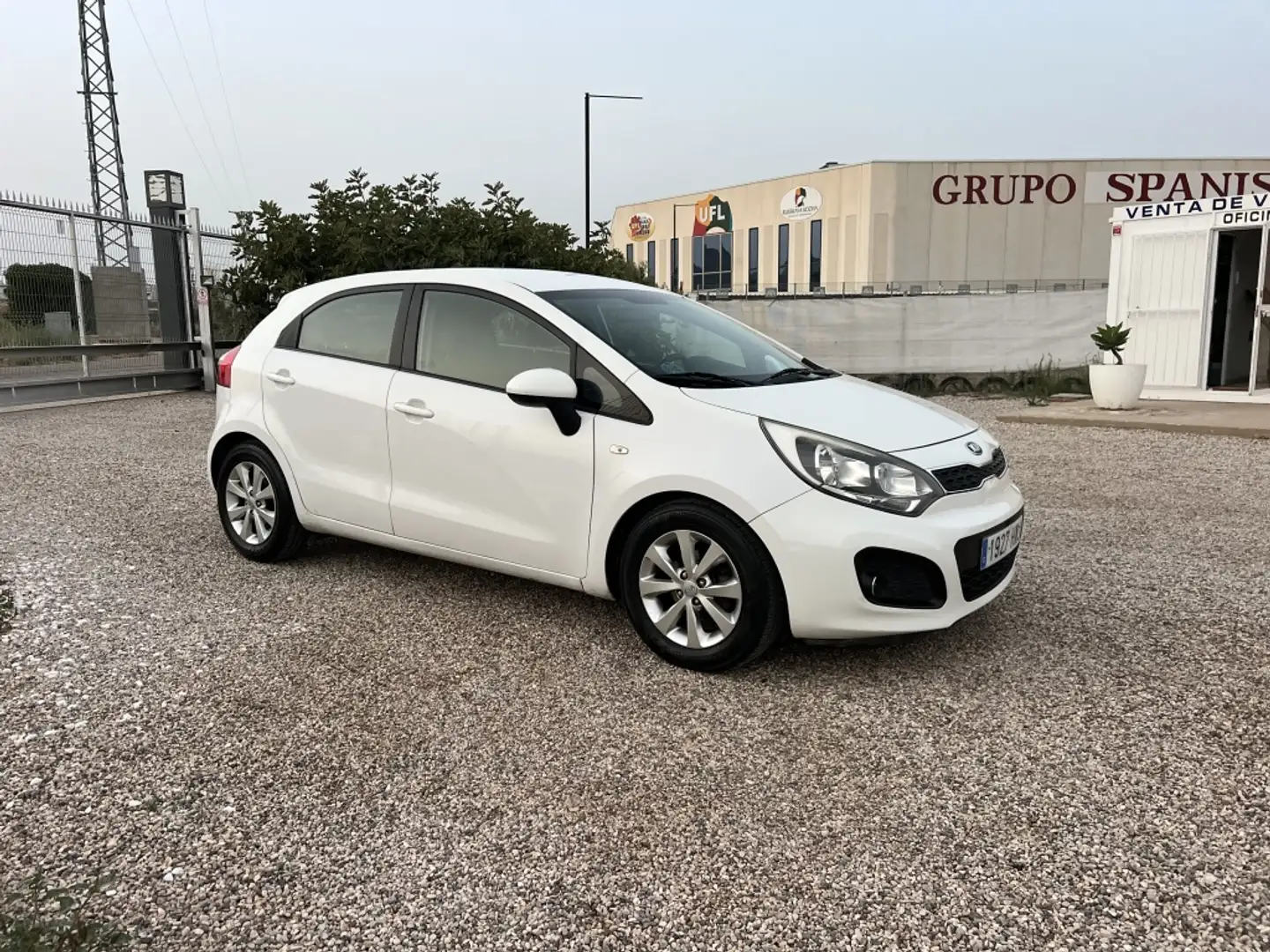 Kia Rio 1.2 Concept Blanc - 2