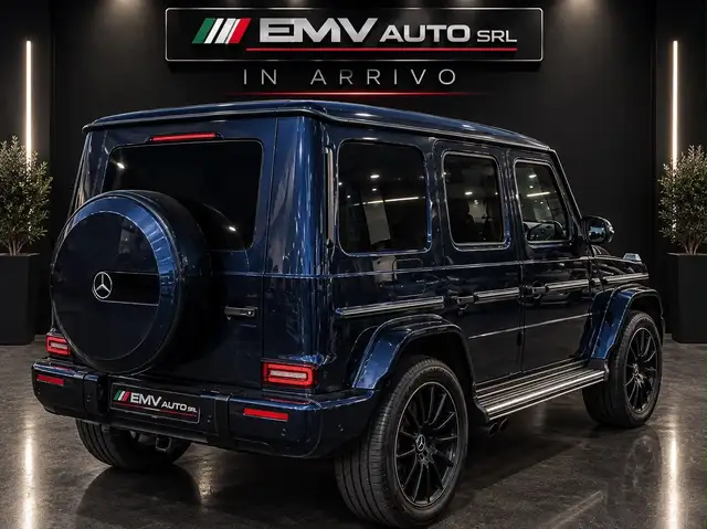 Mercedes-Benz G-Class view 5