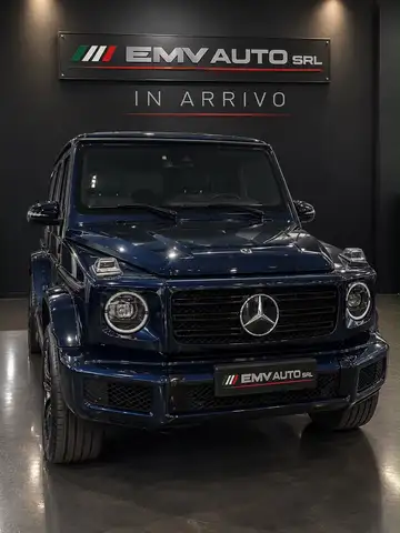Mercedes-Benz G-Class view 2