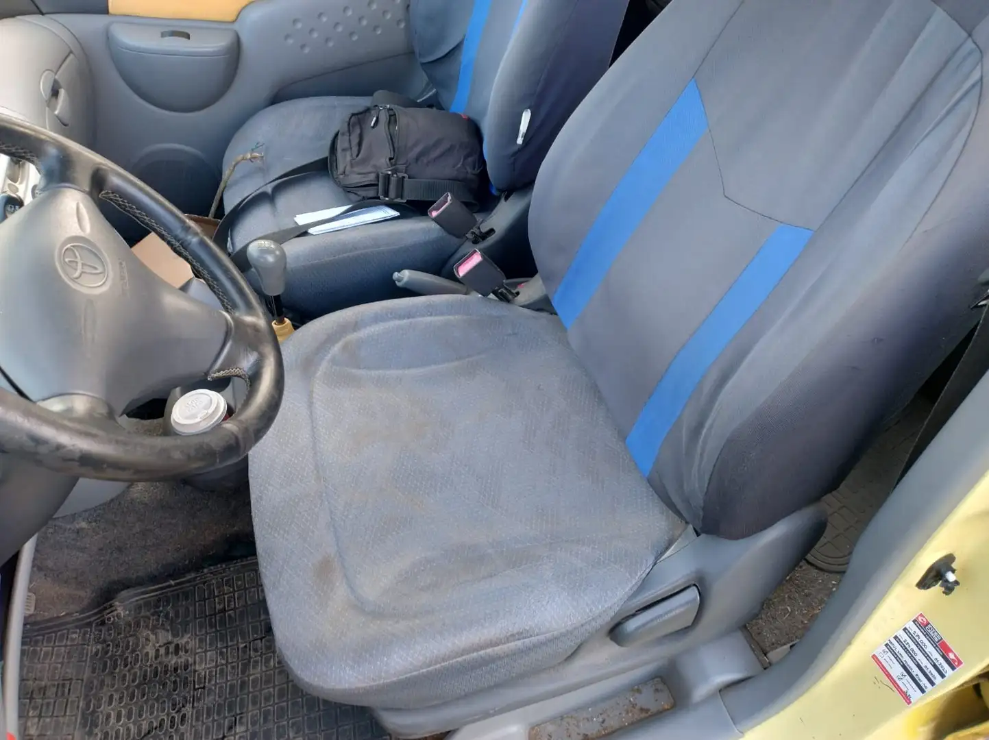 Toyota Yaris Verso 1.3 Linea luna - 2