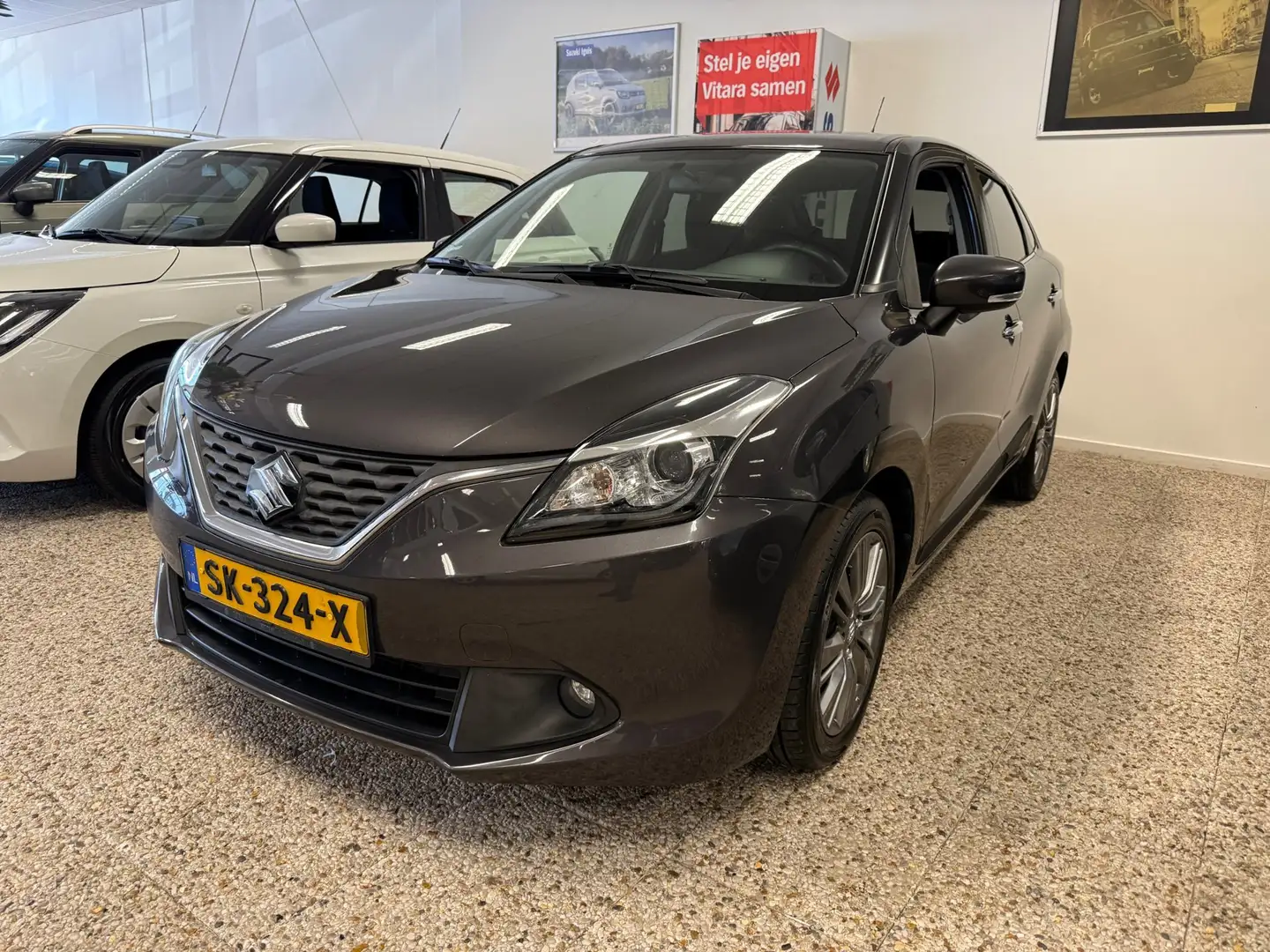 Suzuki Baleno 1.2 Smart Hybrid High Executive | Navi| Carplay| t Grau - 1