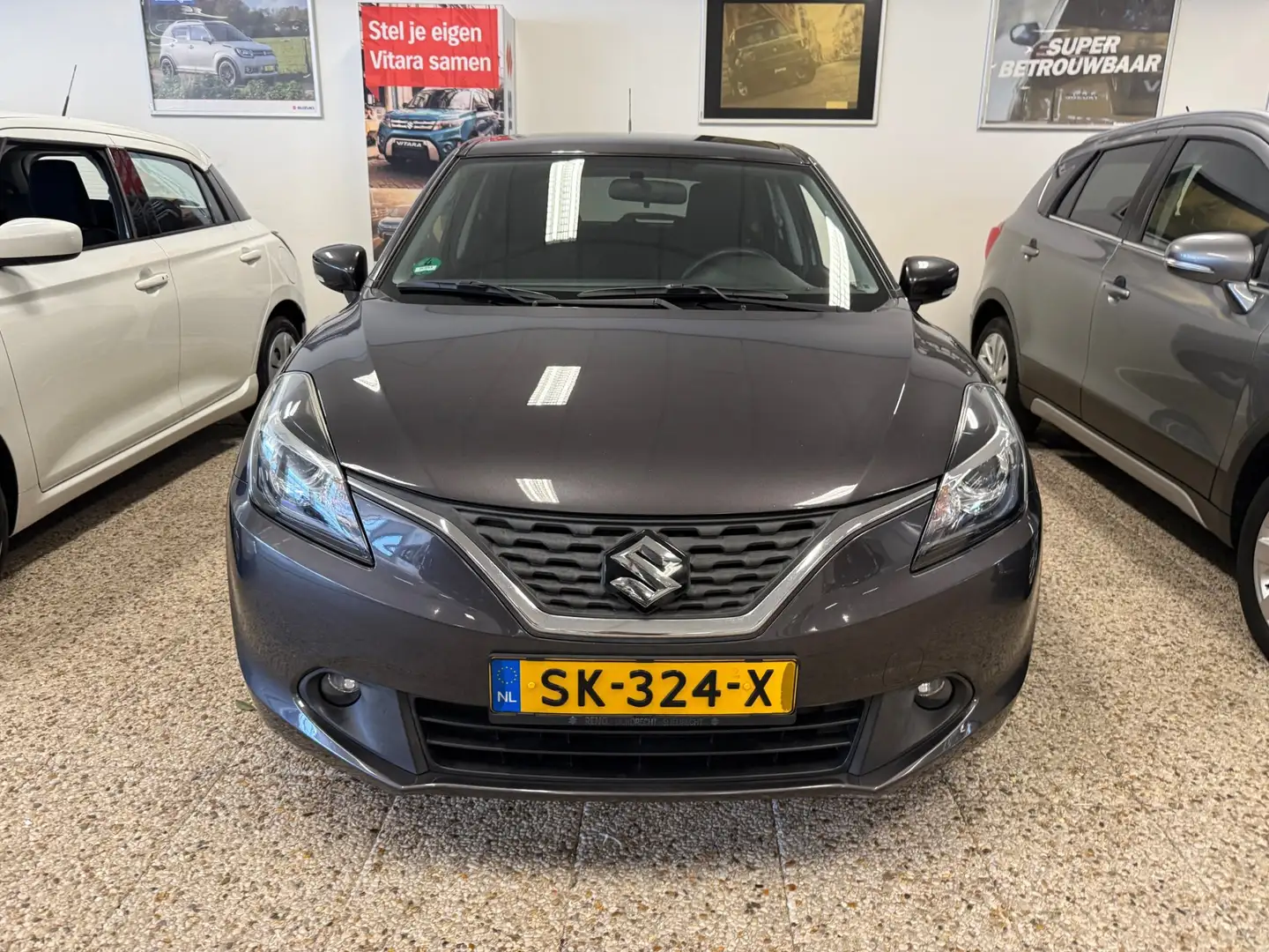 Suzuki Baleno 1.2 Smart Hybrid High Executive | Navi| Carplay| t Grau - 2