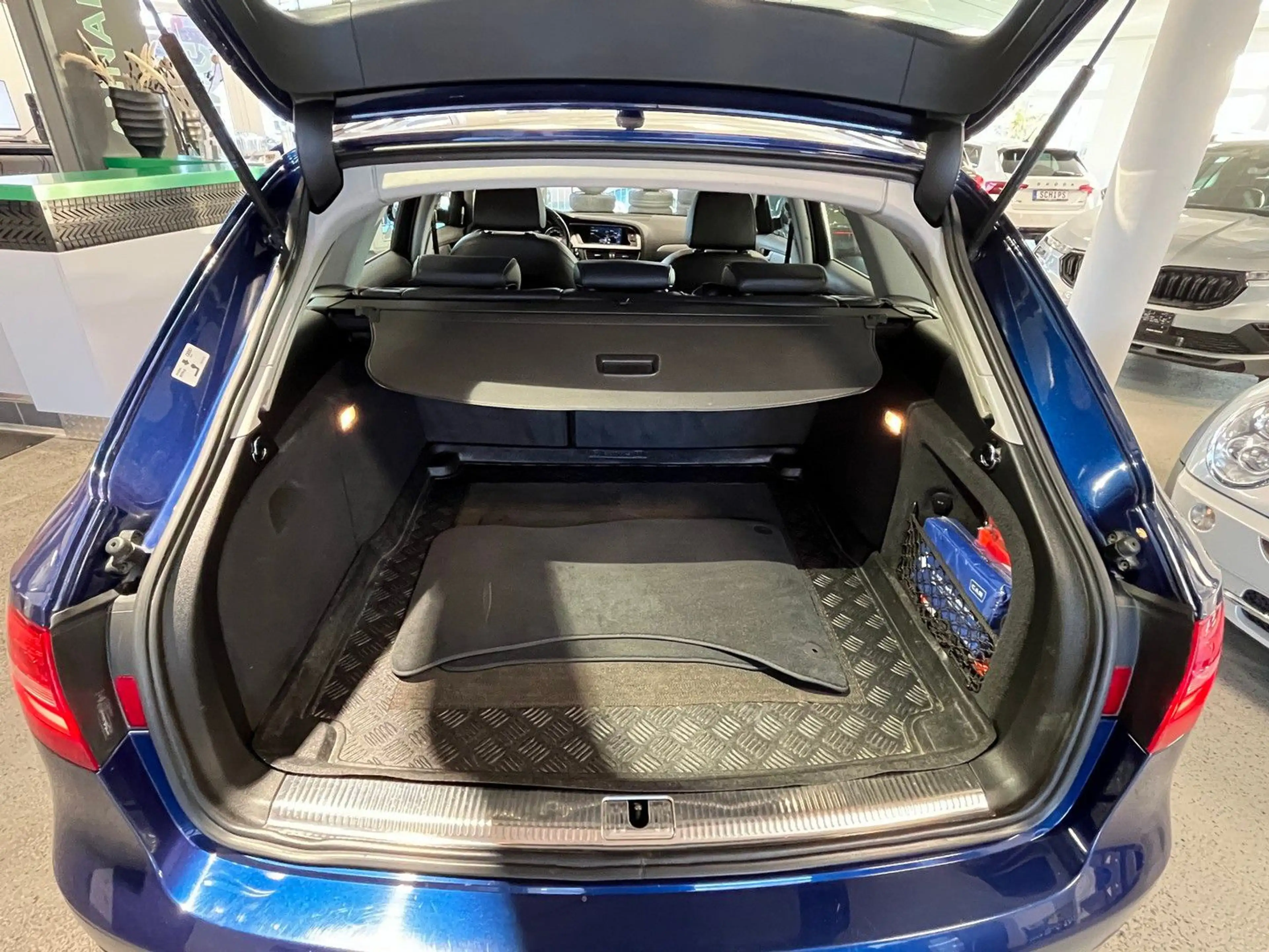 Audi A4 allroad quattro 2.0 TDI — photo 19