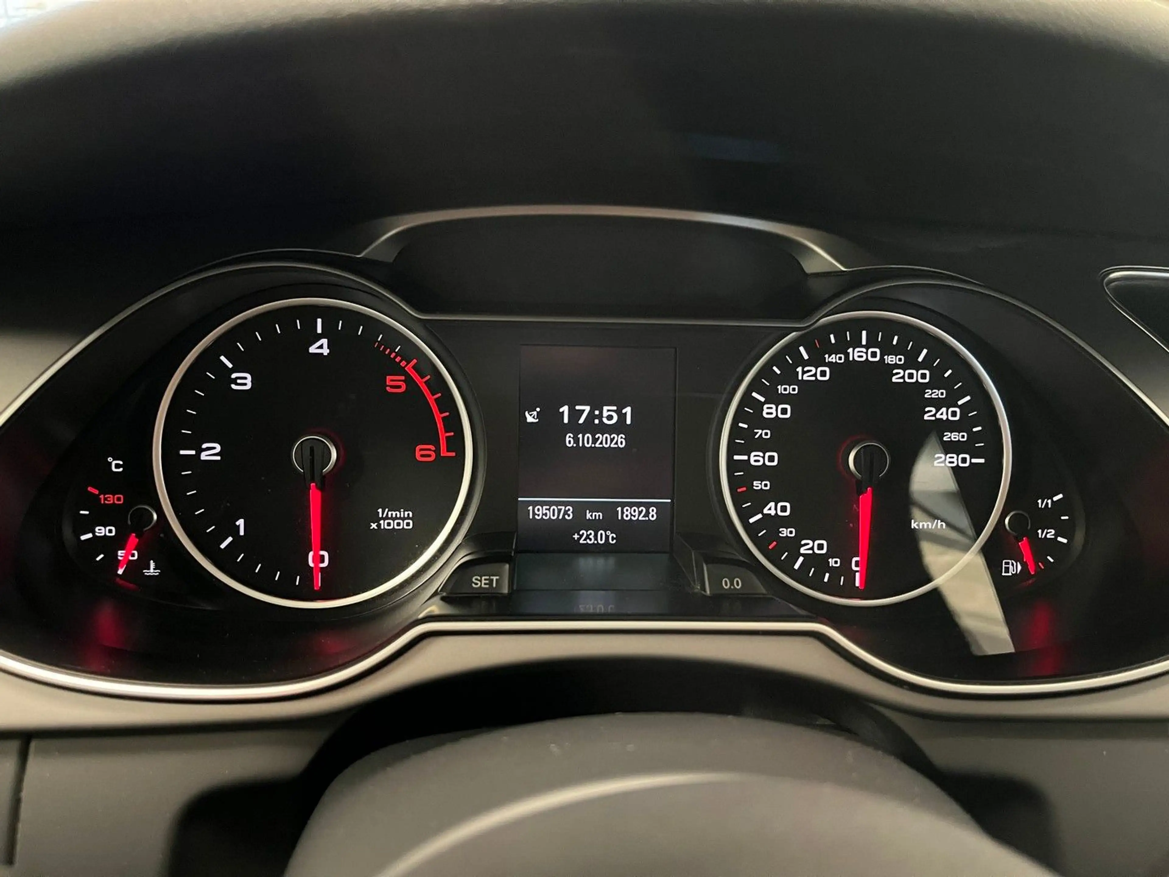 Audi A4 allroad quattro 2.0 TDI — photo 14
