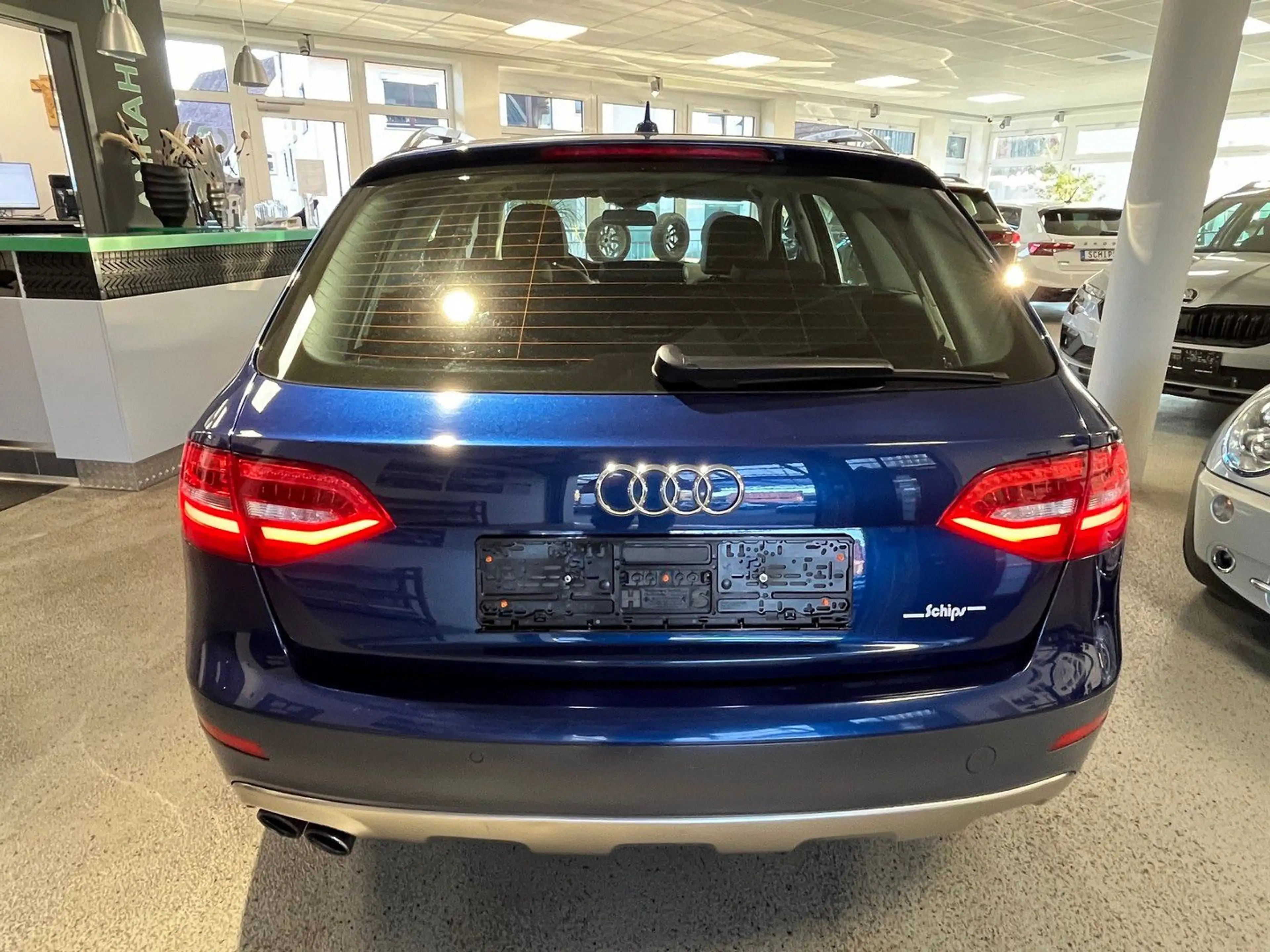 Audi A4 allroad quattro 2.0 TDI — photo 5