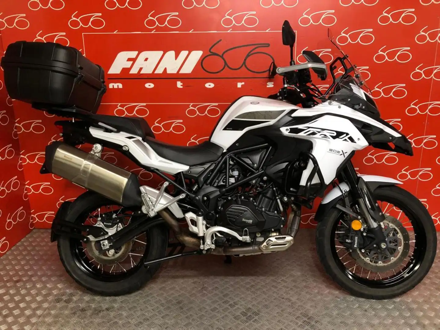 Benelli TRK 502 X Bianco - 1