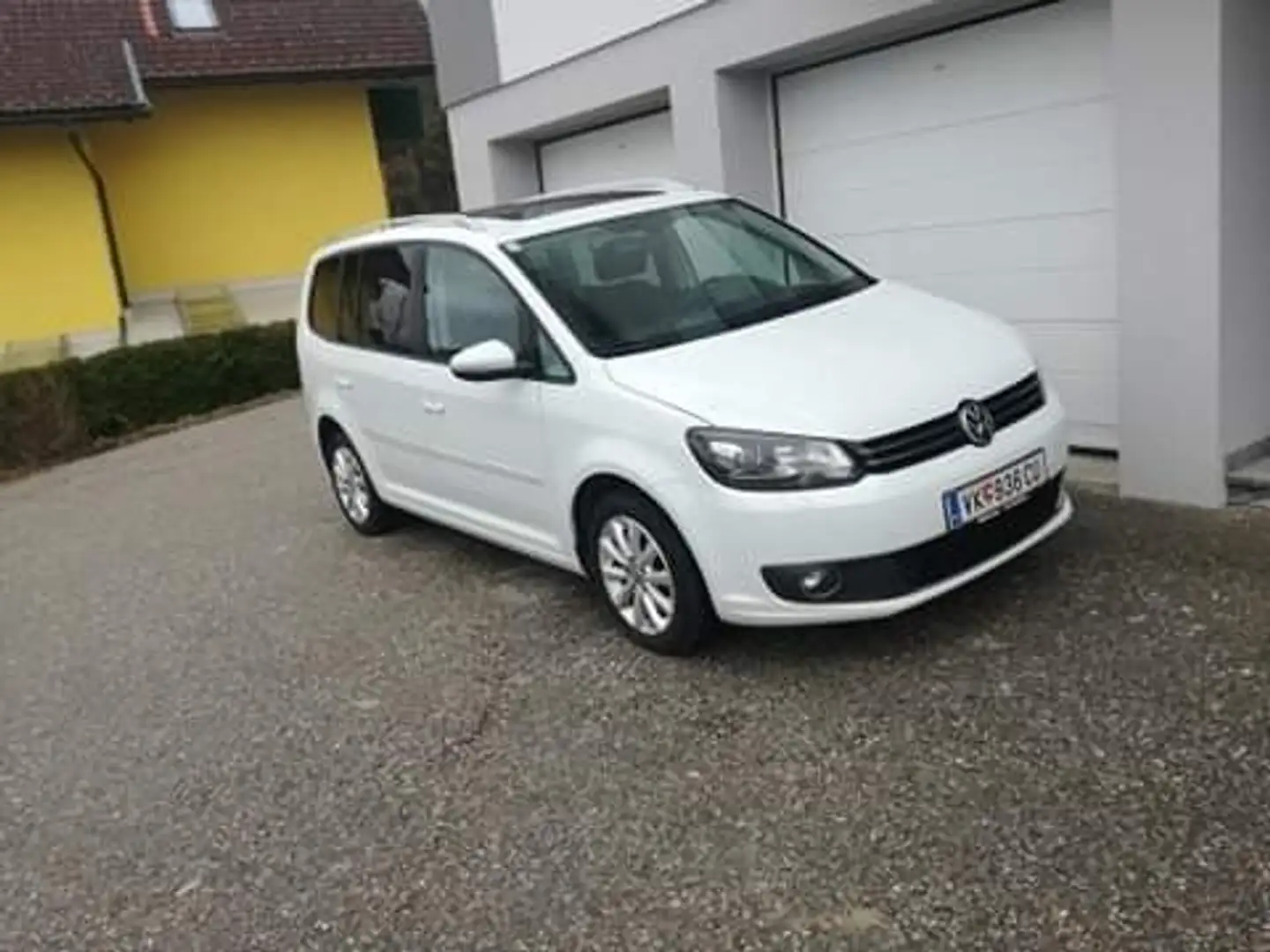 Volkswagen Touran 2.0 TDI DPF Comfortline - 1
