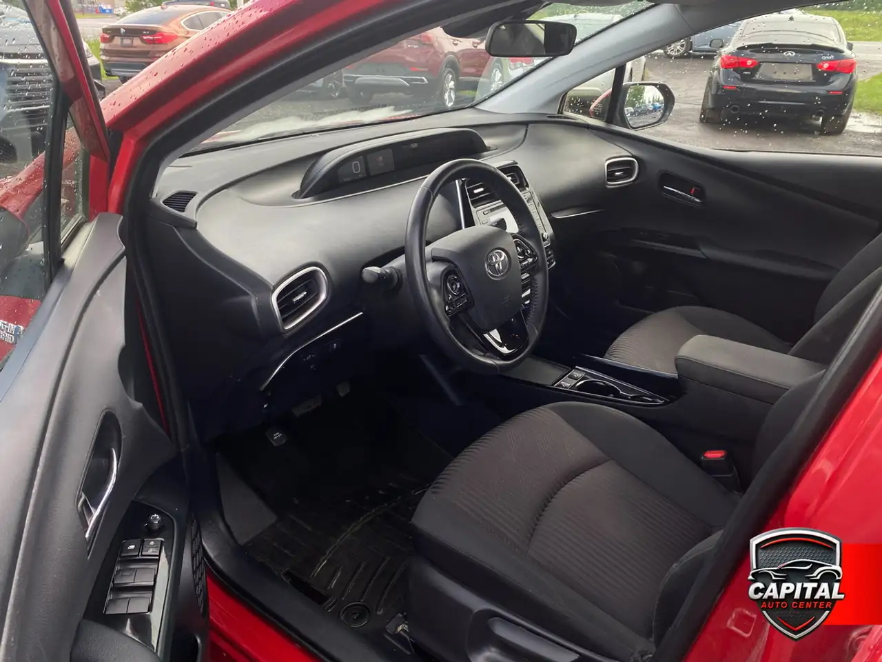 Toyota Prius Prime снимка Toyota Prius Prime