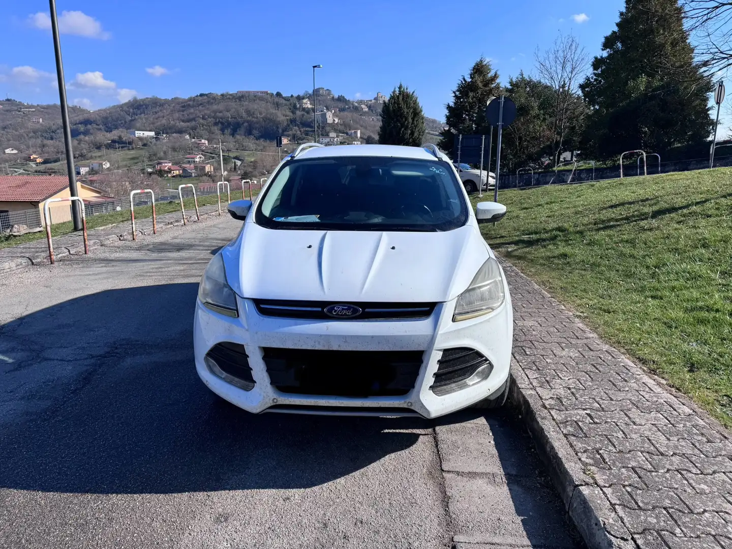 Ford Kuga 2.0 tdci Titanium 4wd 140cv Bianco - 1
