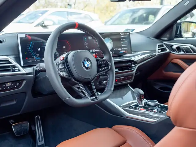 BMW M4 view 12