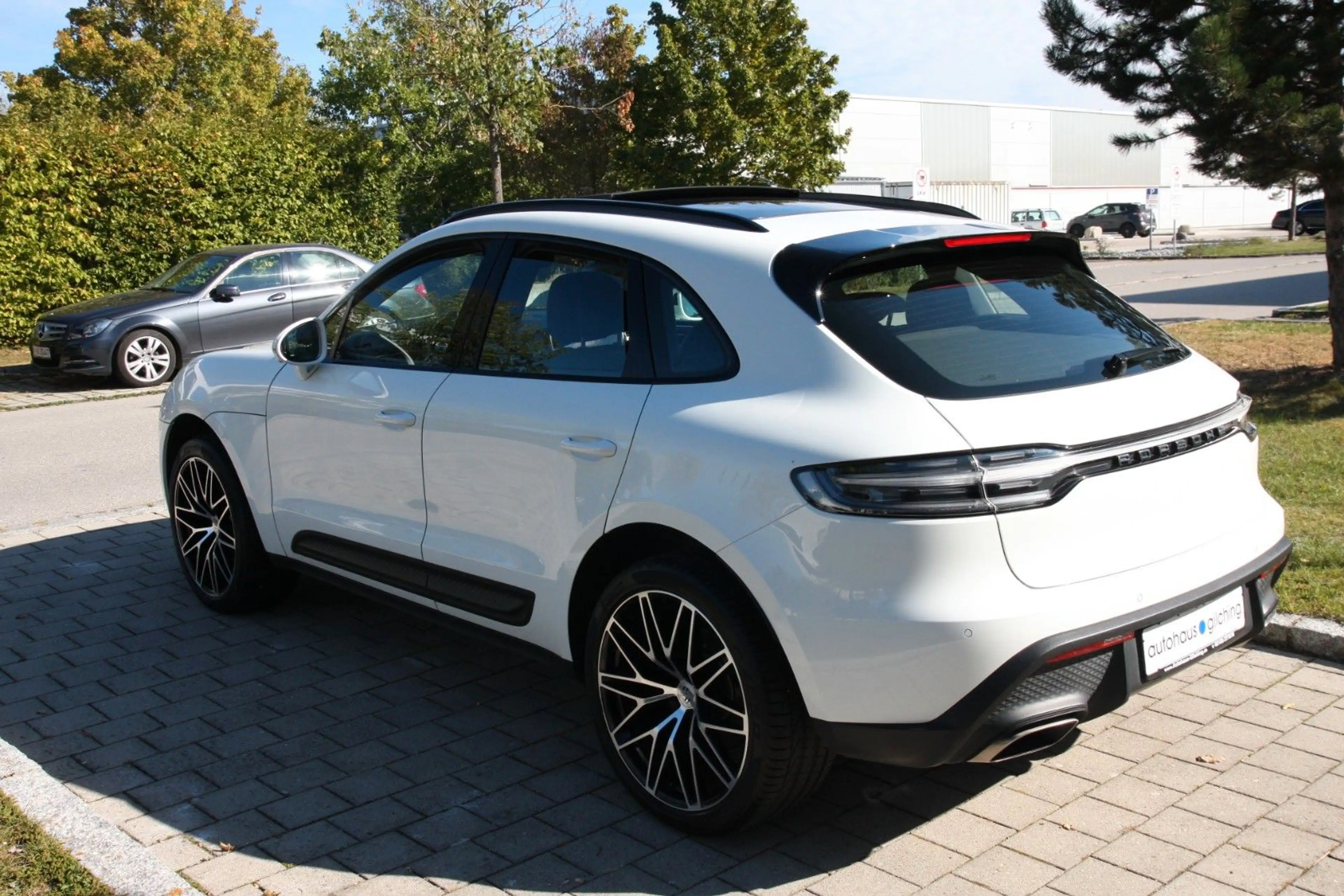 Porsche Macan PANO*ACC*CAM*18-Wege*PASM*LED*Approved*21" — photo 5