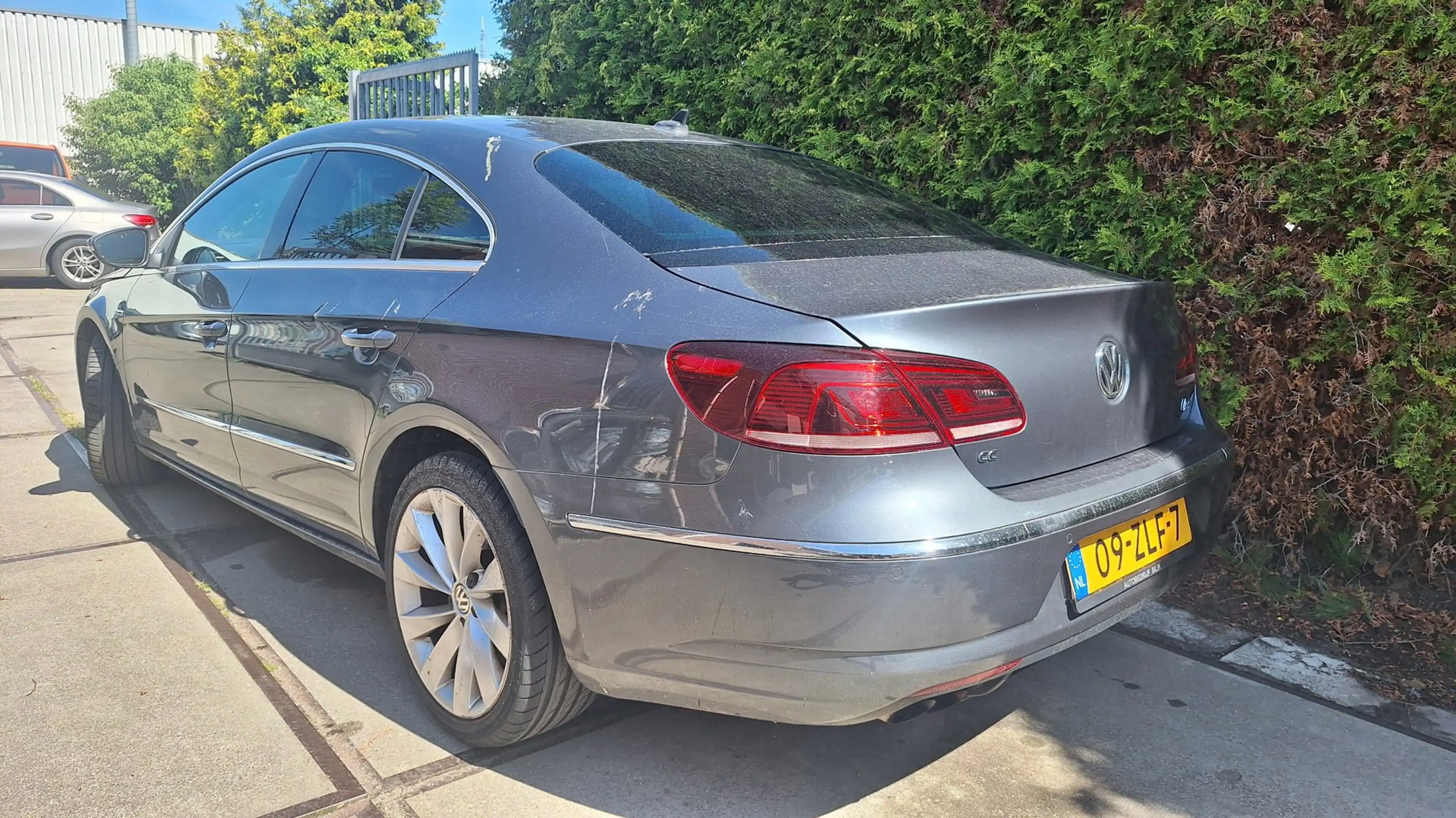 Volkswagen CC 1.8 TSI — photo 2