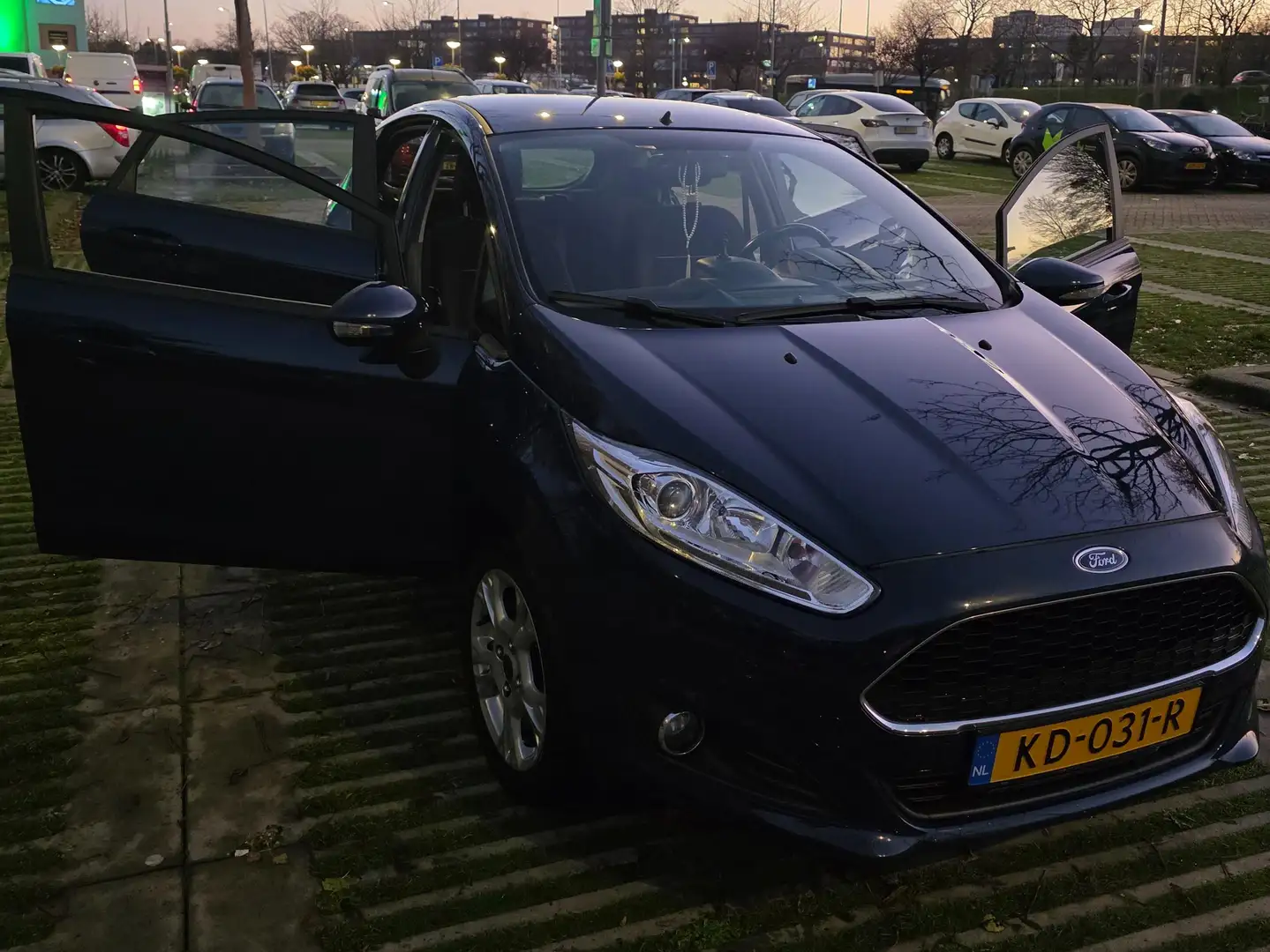 Ford Fiesta Fiesta 1.0 Style Ultimate Blauw - 1