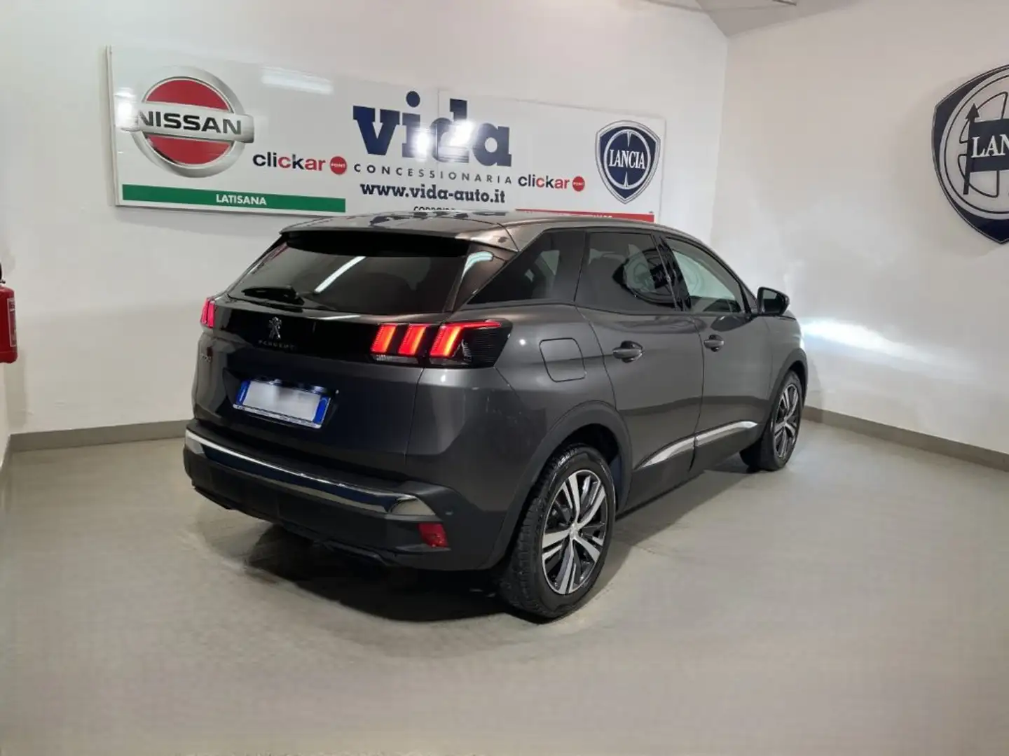 Peugeot 3008 BlueHDi 130 S&S EAT8 Allure Pack Grigio - 2