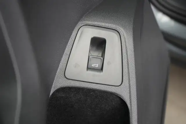 Volkswagen Tiguan Allspace view 29