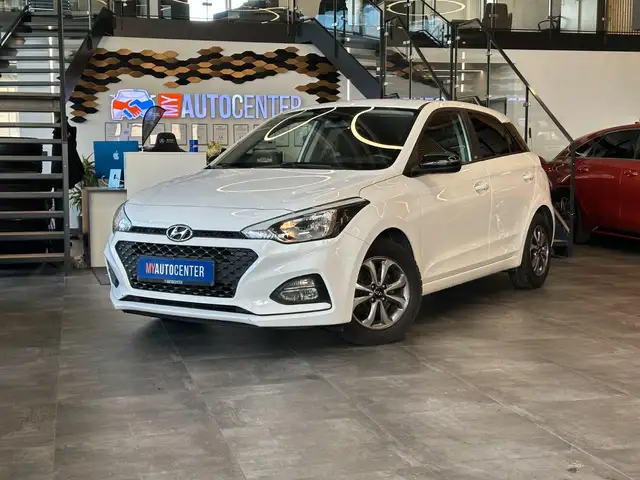 Hyundai I20 main image