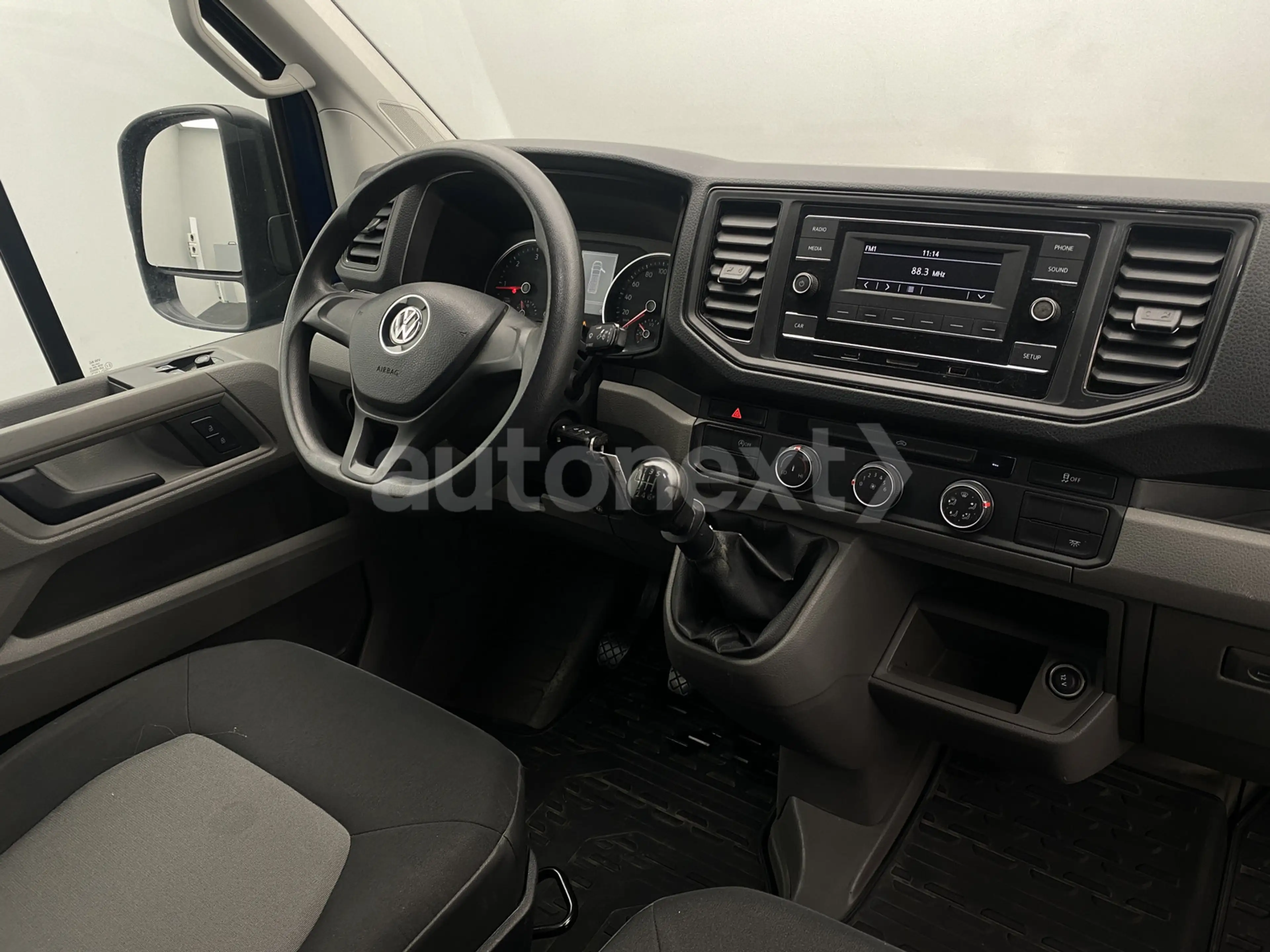 Volkswagen Crafter 30 TDI *1.Hand* 3-Sitze+Guter Zustand (1650) — photo 2