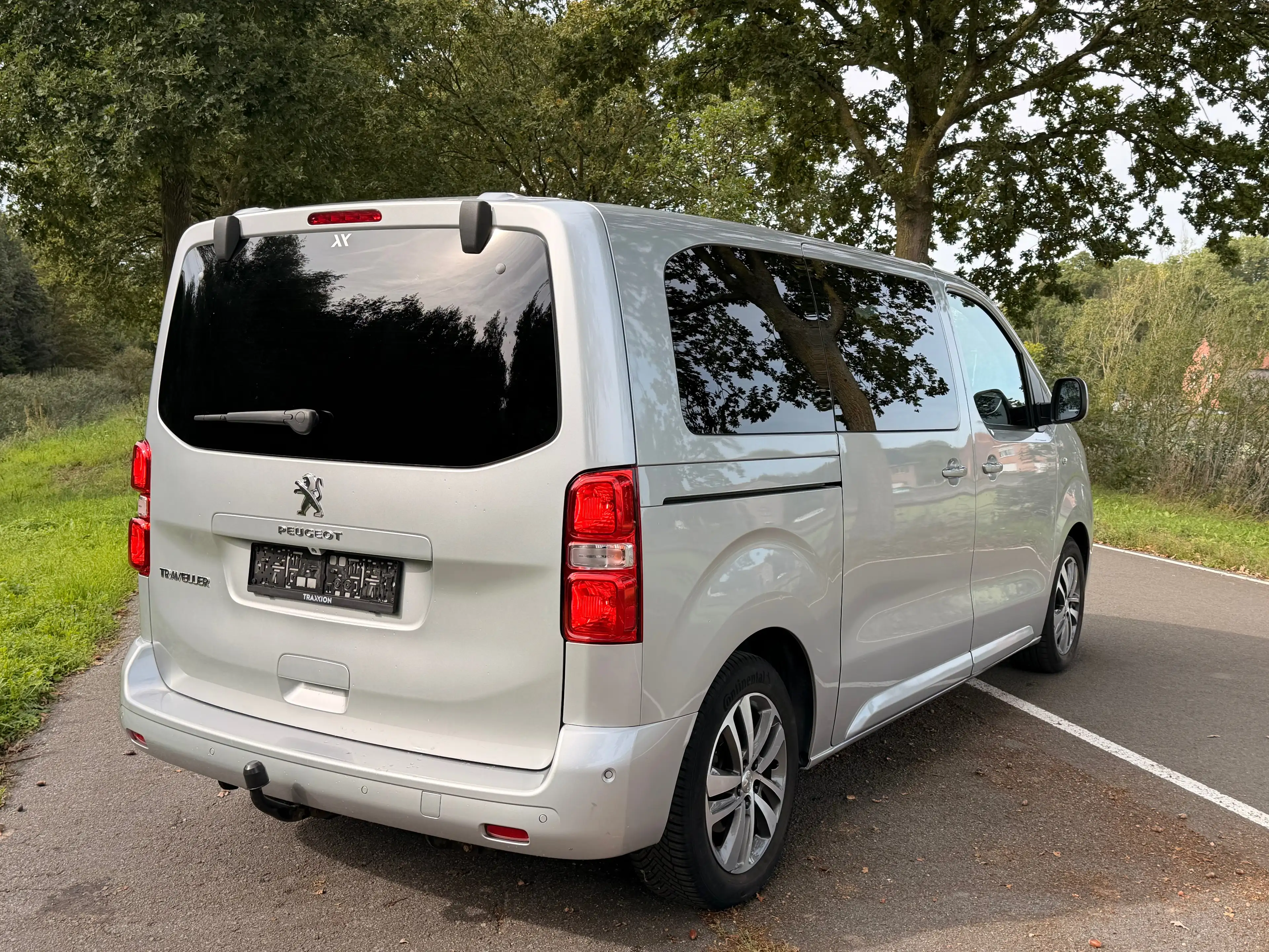 Peugeot Traveller Traveller 2.0 BlueHDi Std Business VIP S — photo 3