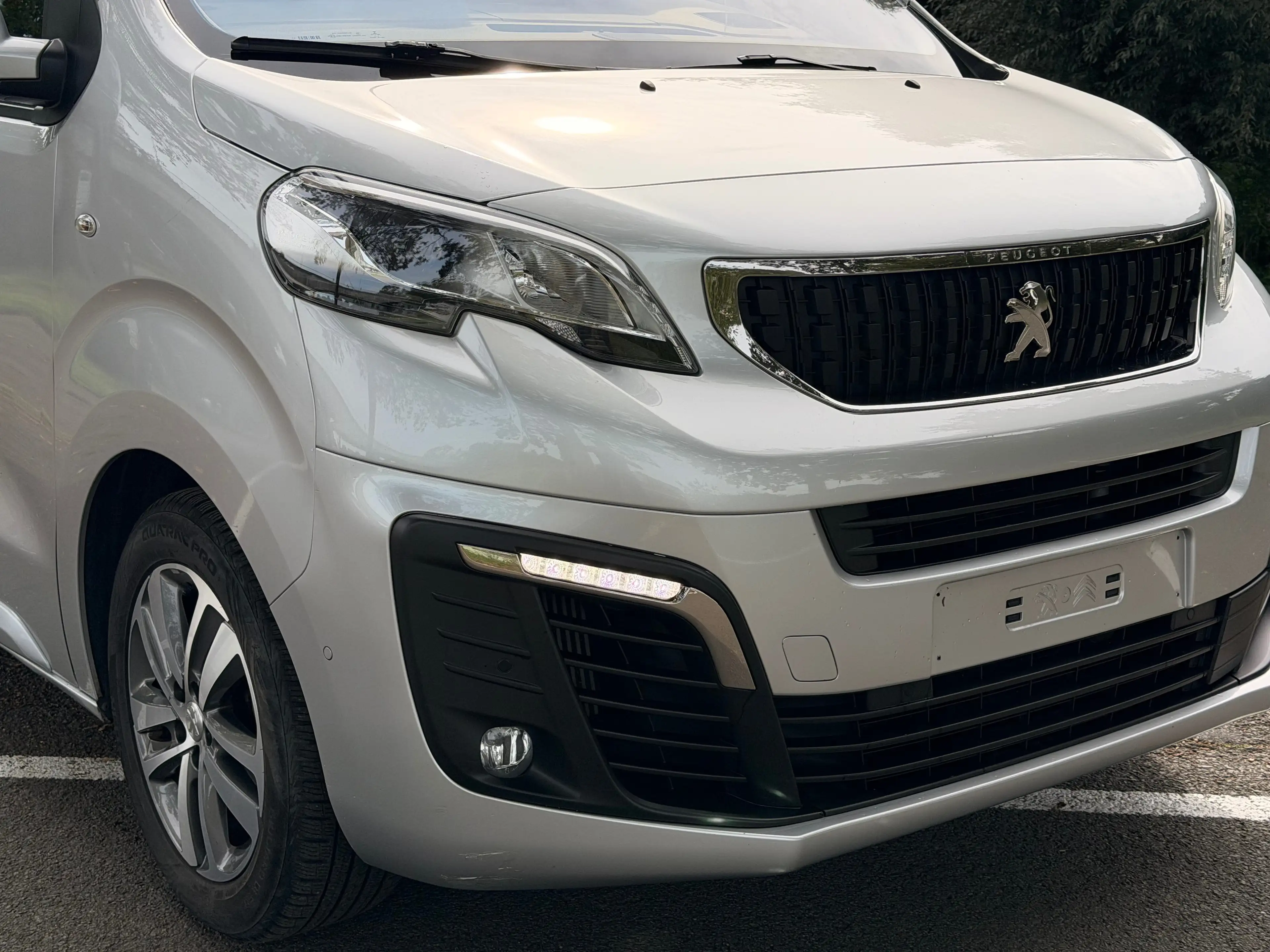 Peugeot Traveller Traveller 2.0 BlueHDi Std Business VIP S — photo 5