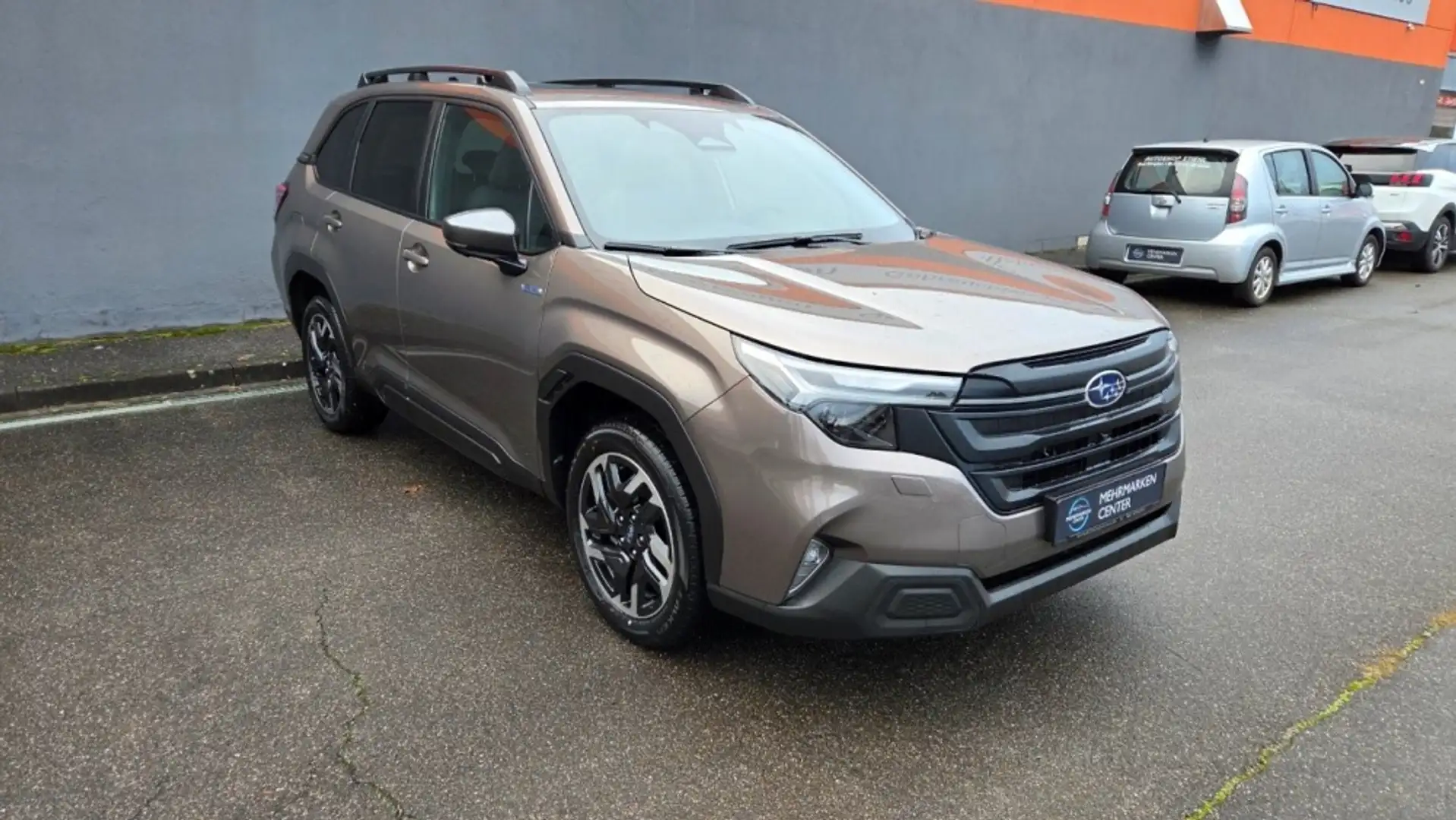 Subaru Forester 2.0ie Executive Lineartronic Brun - 1