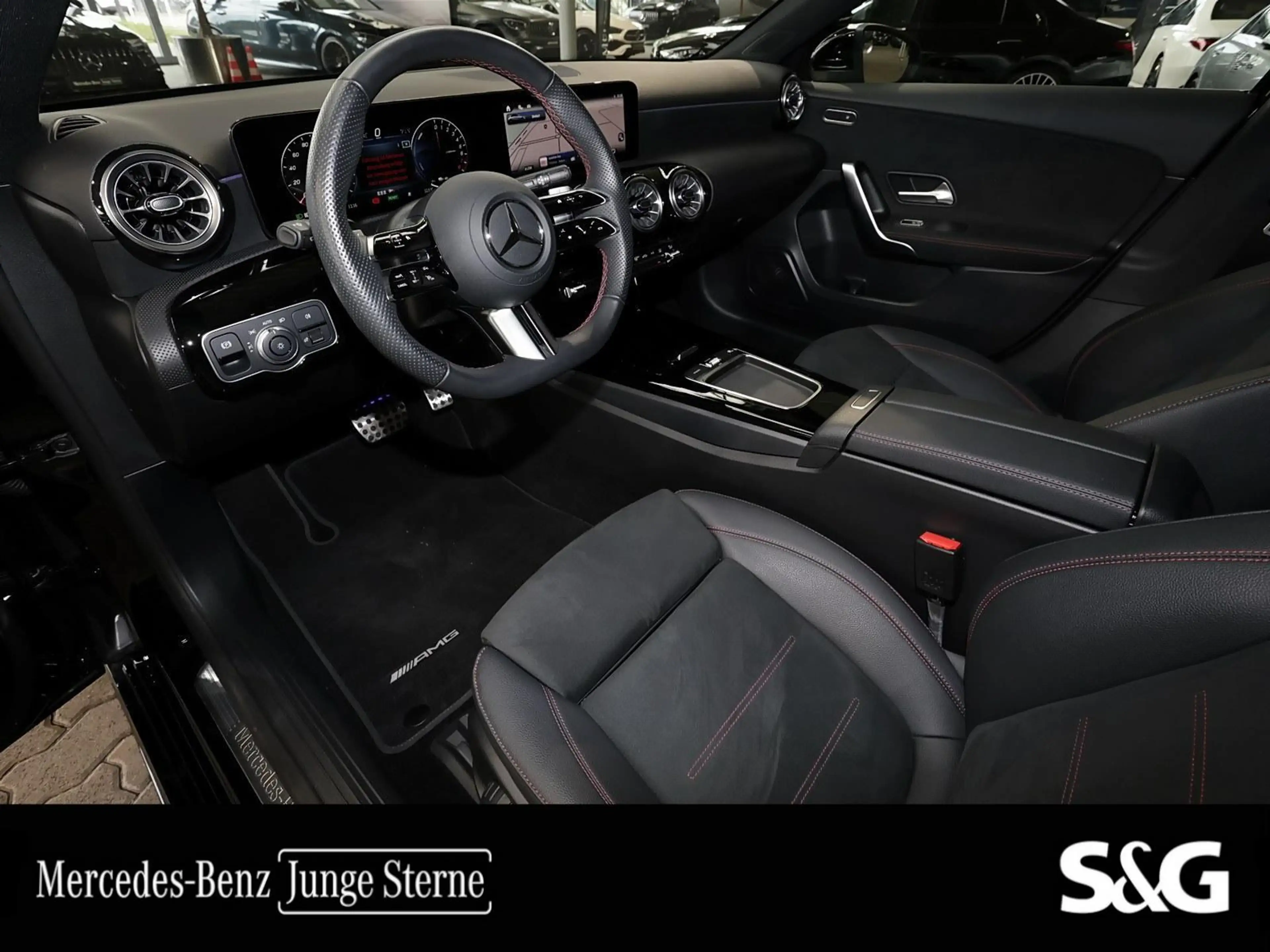 Mercedes-Benz A 250 e EQ Hybrid Technologie AMG — photo 11