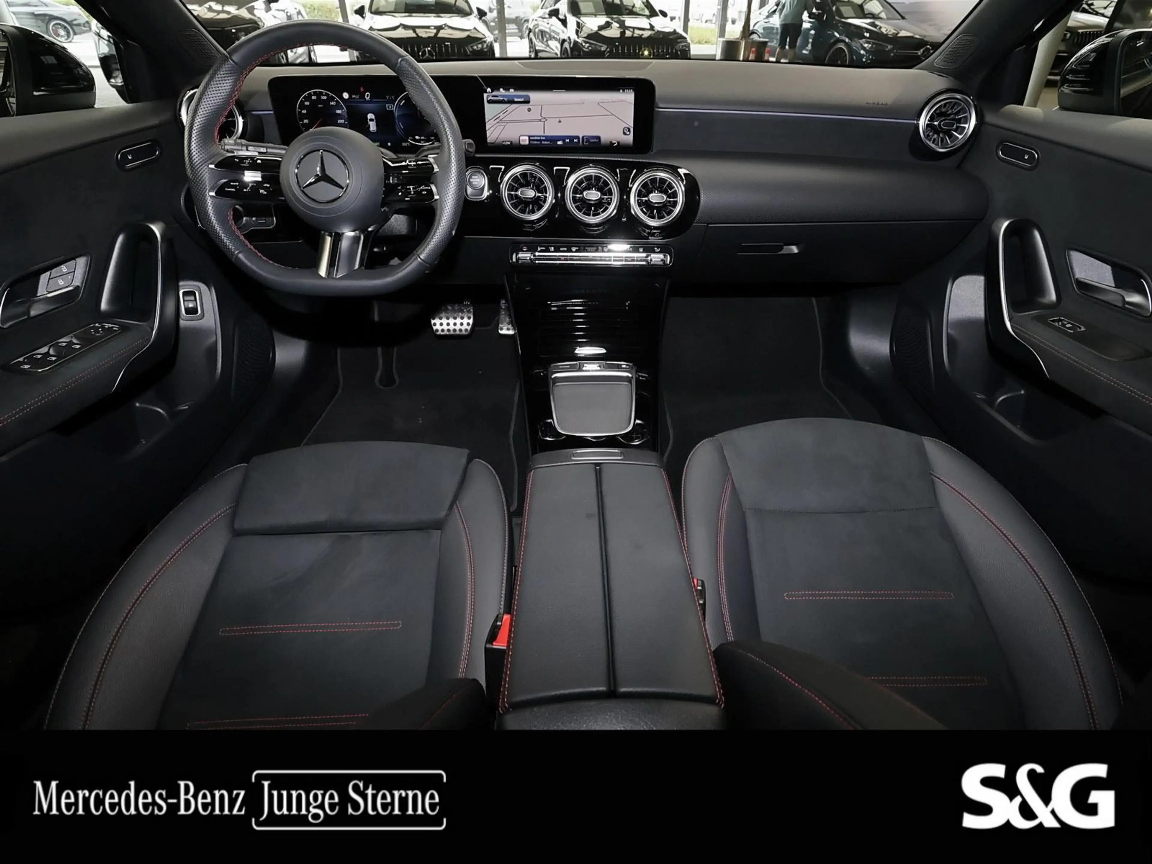 Mercedes-Benz A 250 e EQ Hybrid Technologie AMG — photo 7