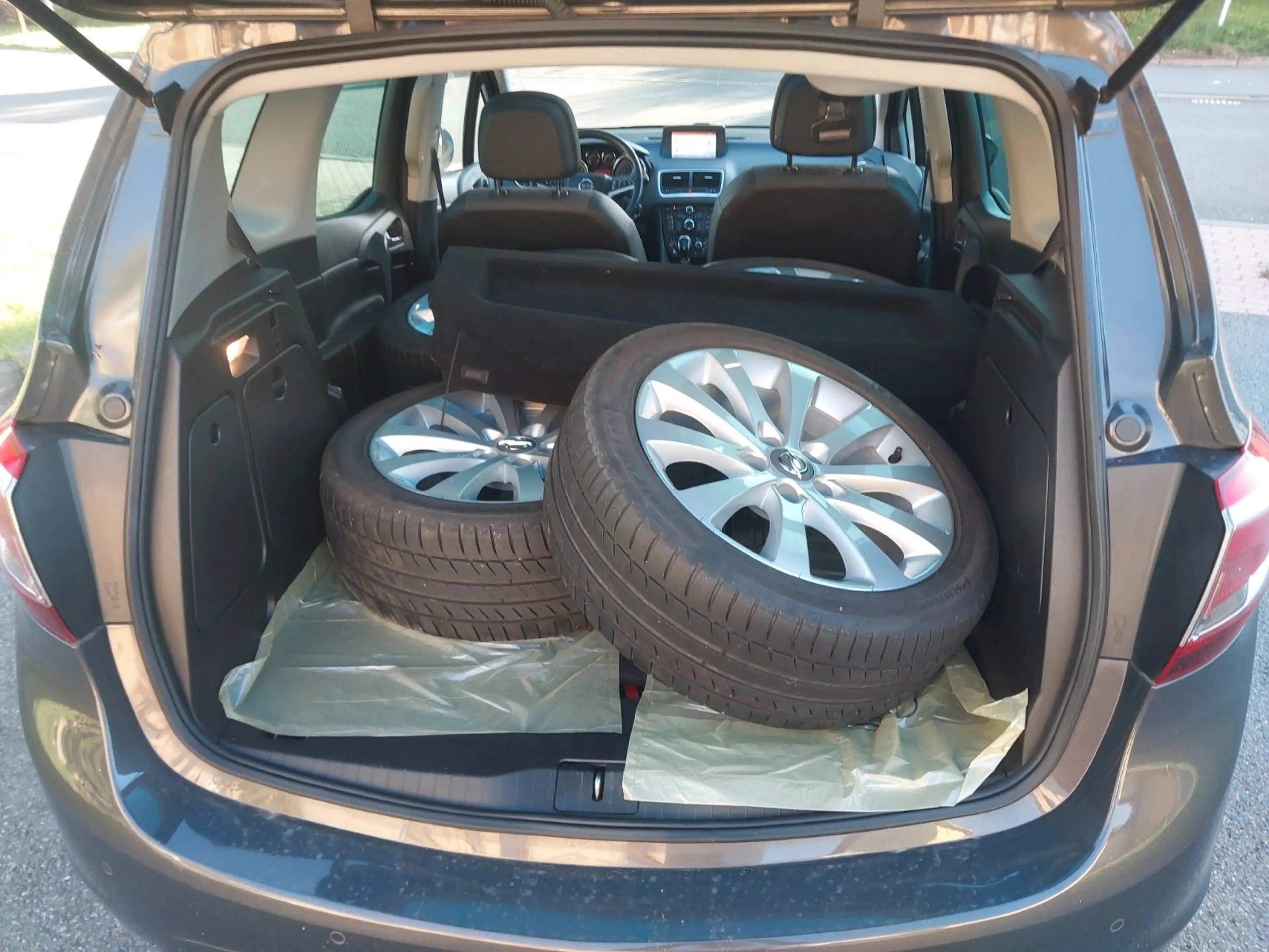 Opel Meriva 1.6 CDTI ecoFLEX INNOVATION Panoramadach — photo 12