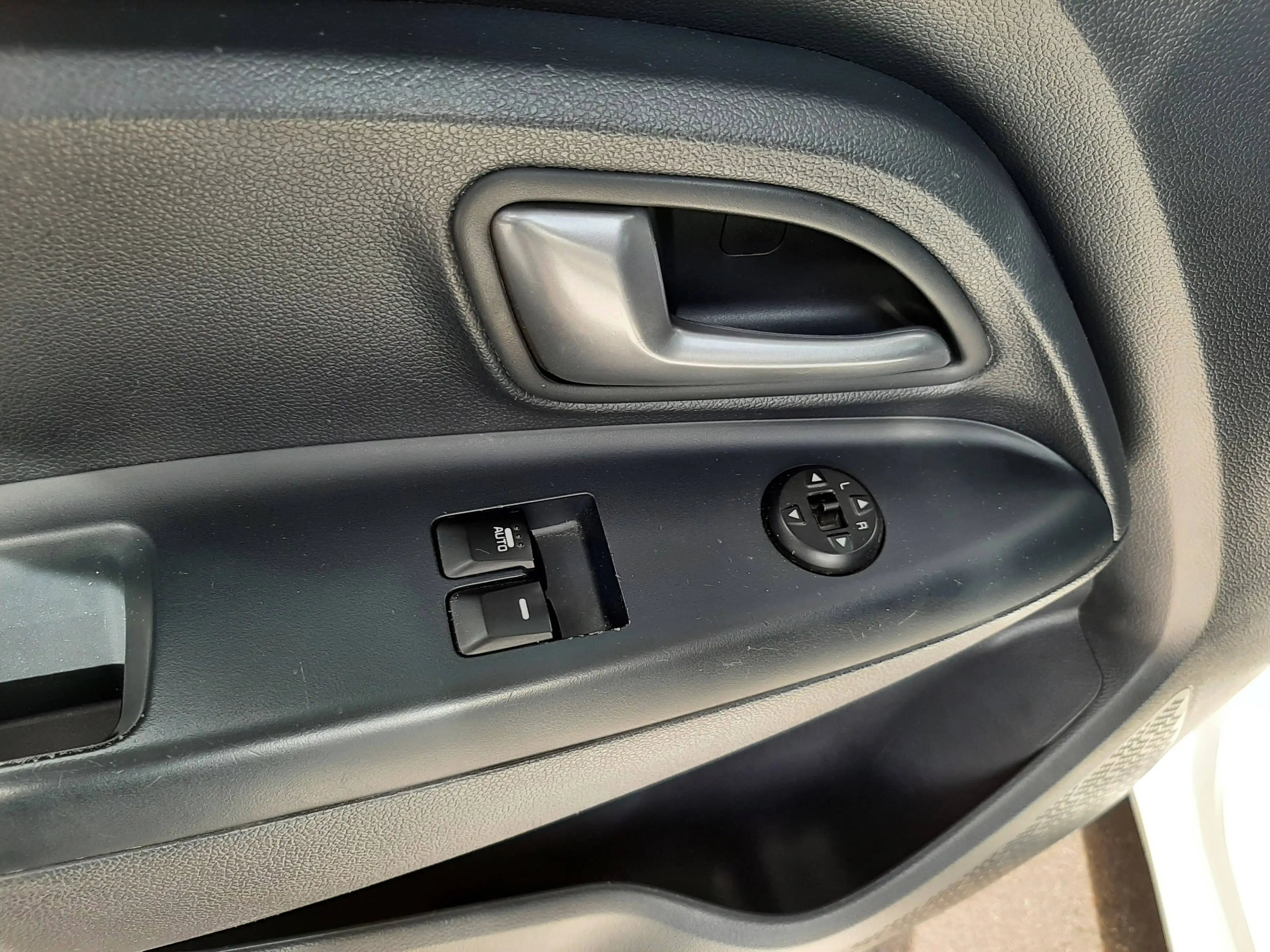 Kia Rio Sensation *Klimaanlage* — photo 13