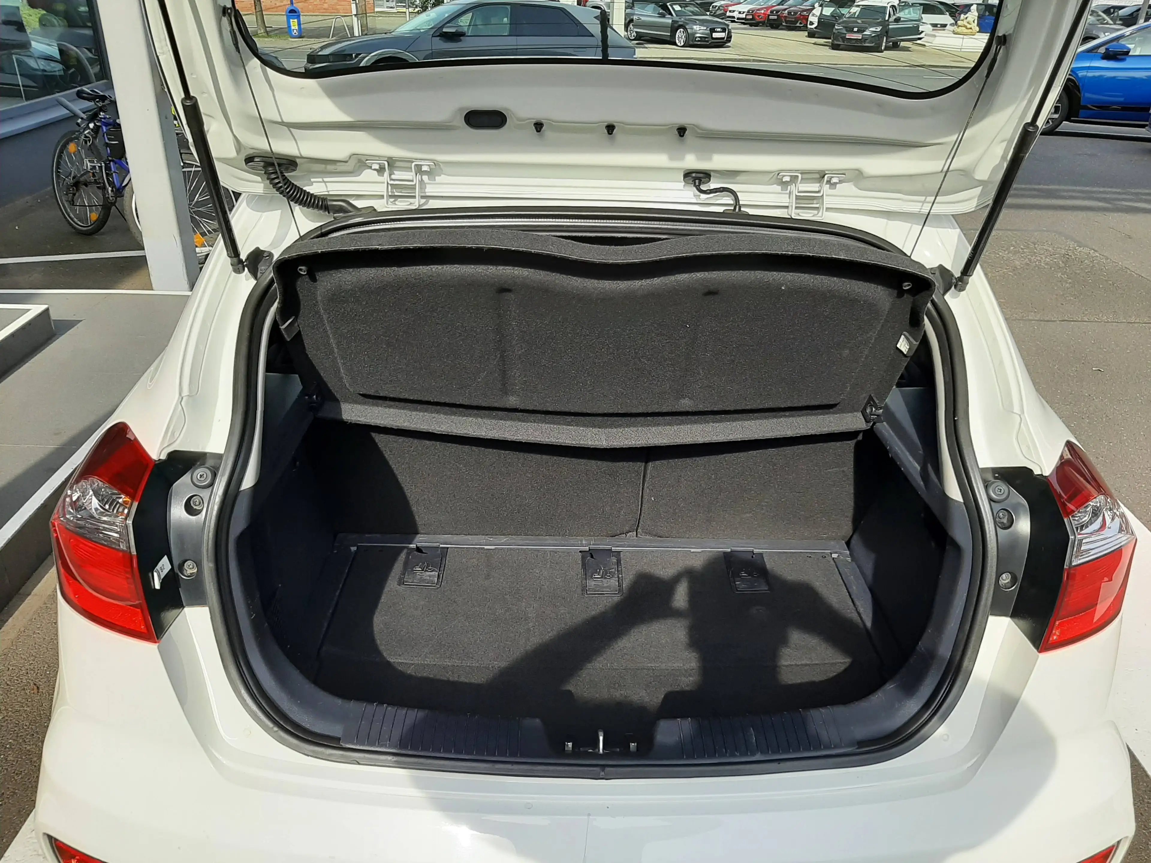 Kia Rio Sensation *Klimaanlage* — photo 5