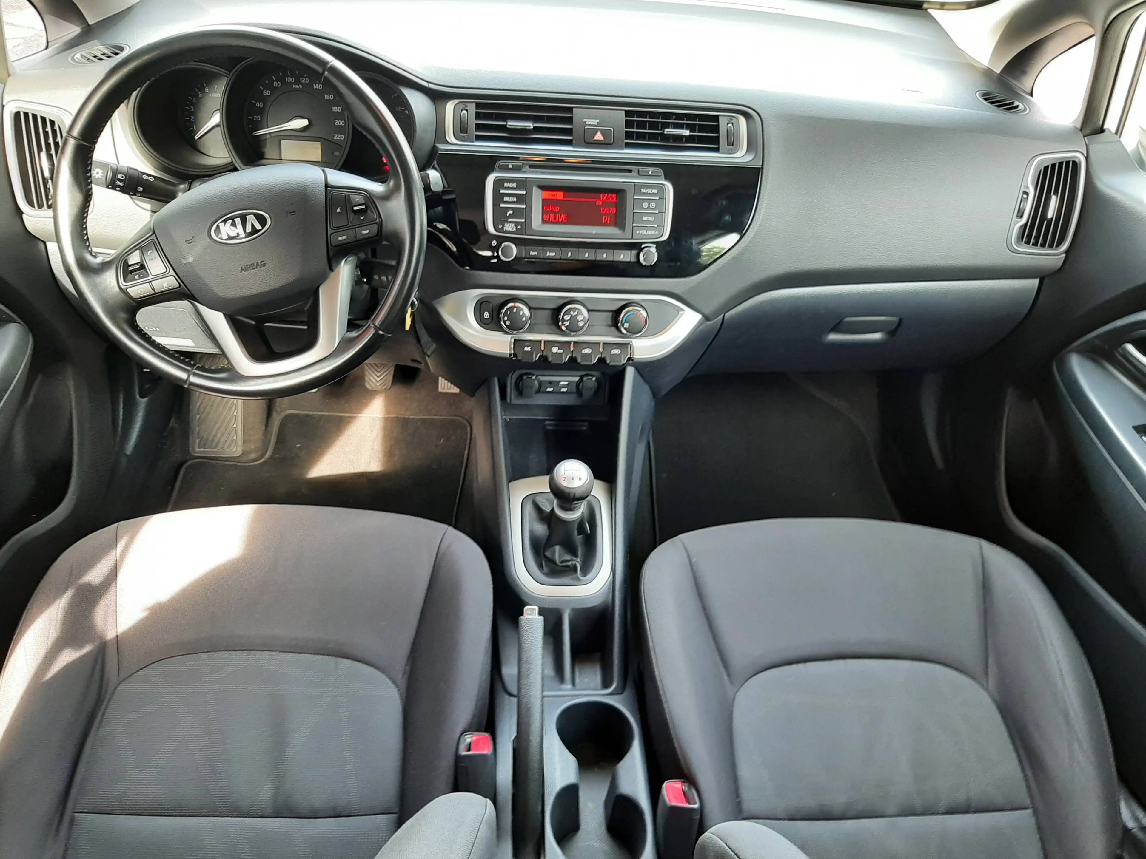 Kia Rio Sensation *Klimaanlage* — photo 11
