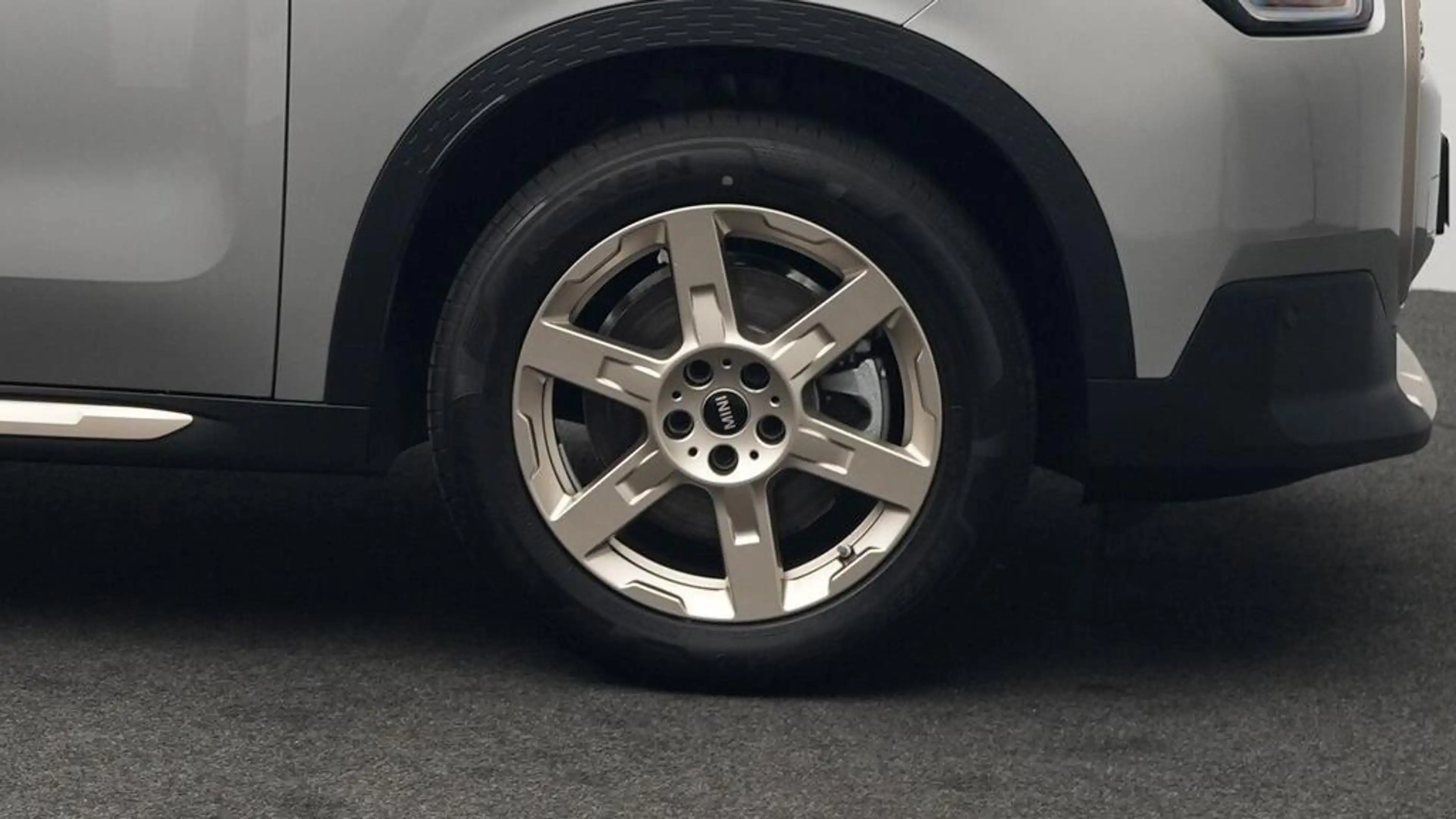 MINI Countryman C Favoured Trim — photo 9