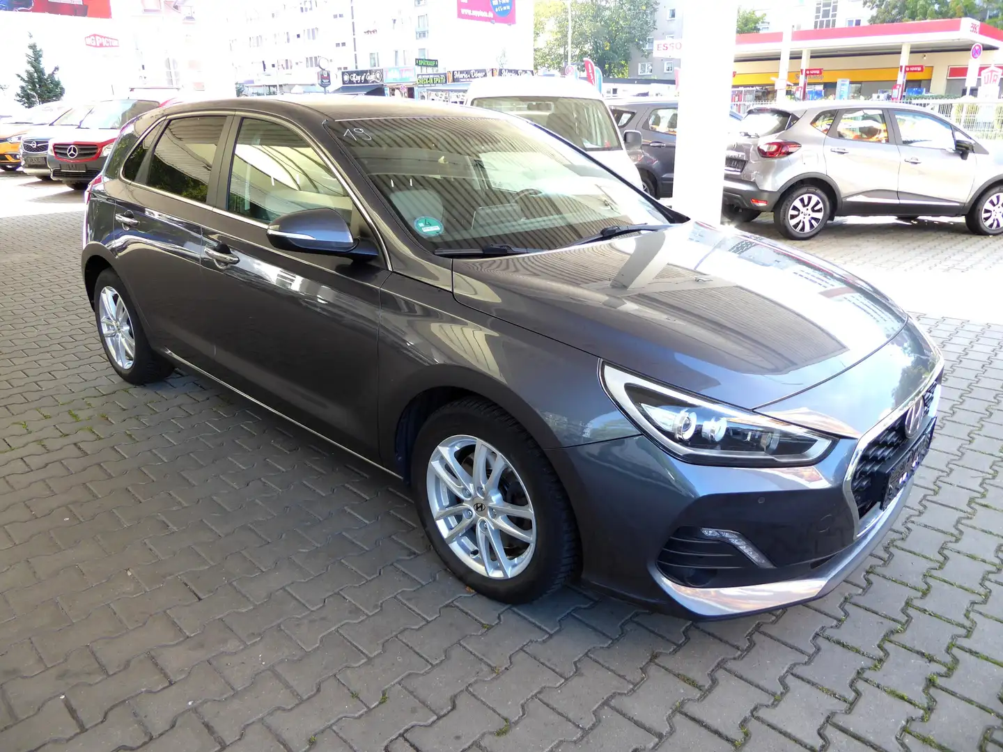 Hyundai i30 i30 1.4 T-GDI Premium Grau - 2