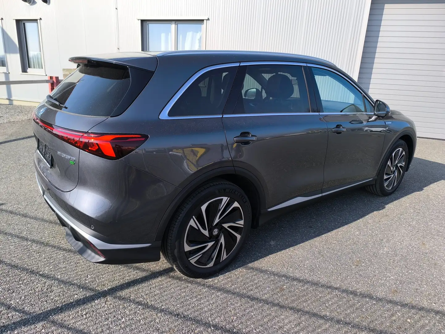 MG Sonstige S6 Luxury 4WD 77kwh Grau - 2