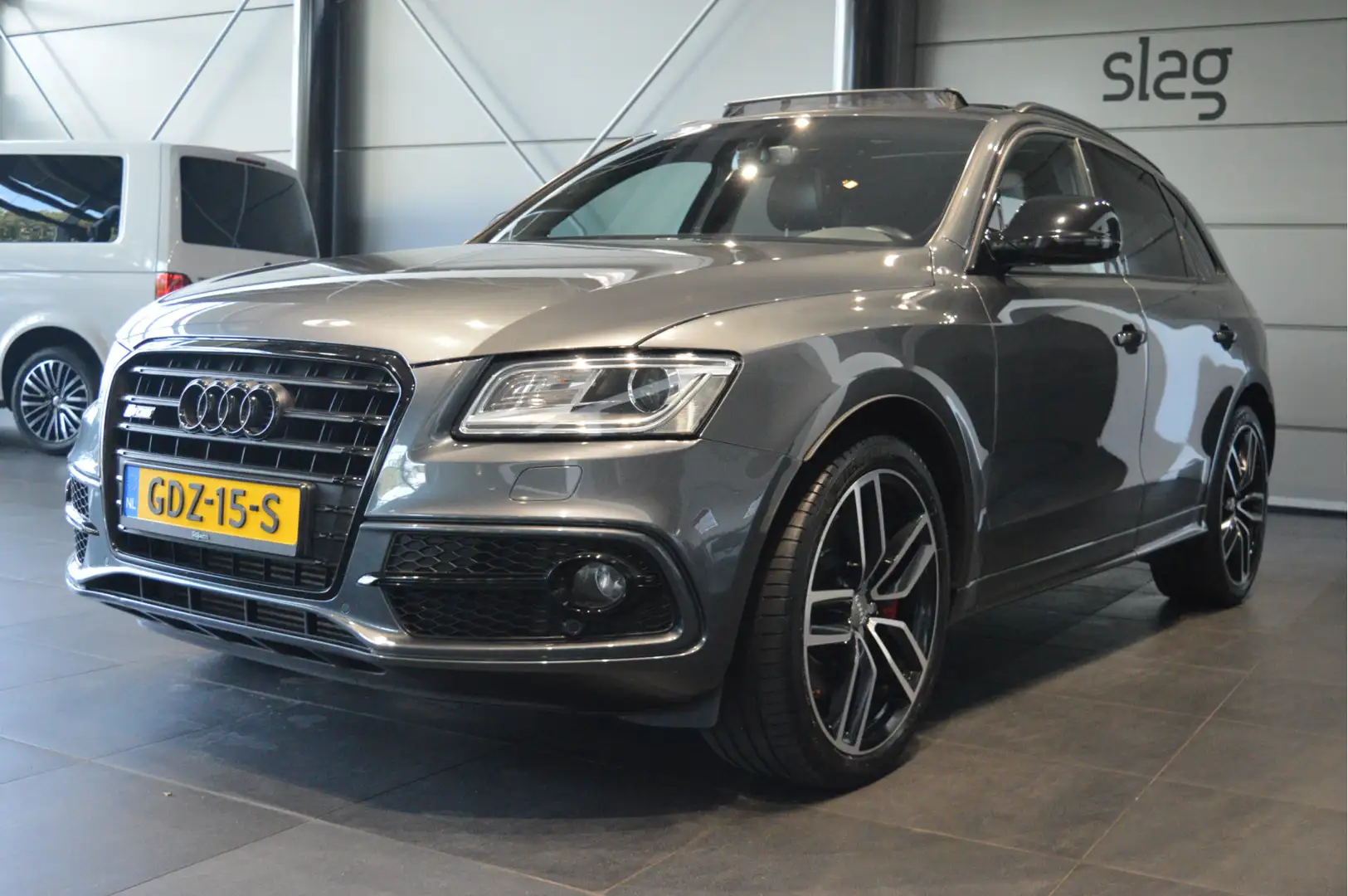 Audi SQ5 3.0 TDI Plus quattro pano leer trekhaak camera 21 Grau - 2