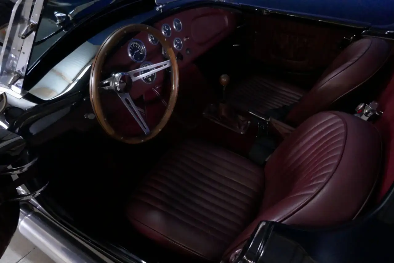 AC Cobra Shell Valley Replica 289Ci, foto 9