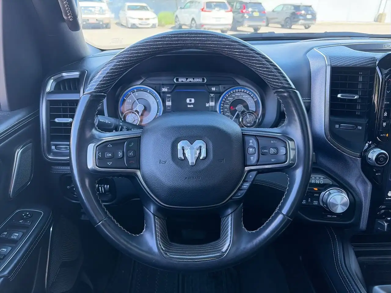 RAM 1500 снимка RAM 1500