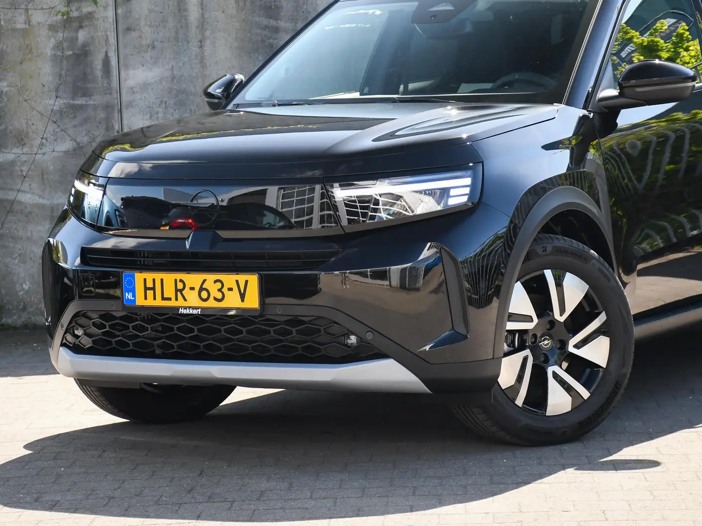 Opel Frontera GS 1.2 Turbo Hybrid 145pk Automaat COMFORT PAKKET Nero - 2